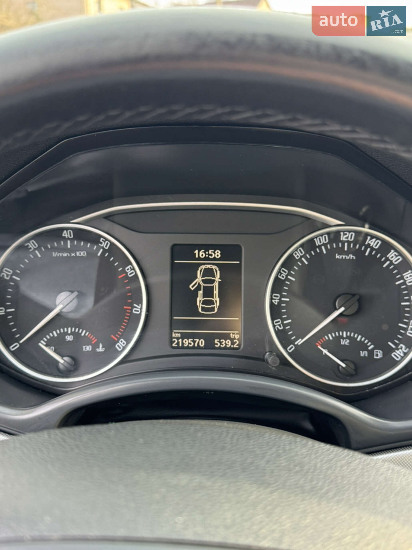 Skoda Octavia 2009 VIN TMBBK61Z0A2072941 фото оголошення 16 з 25