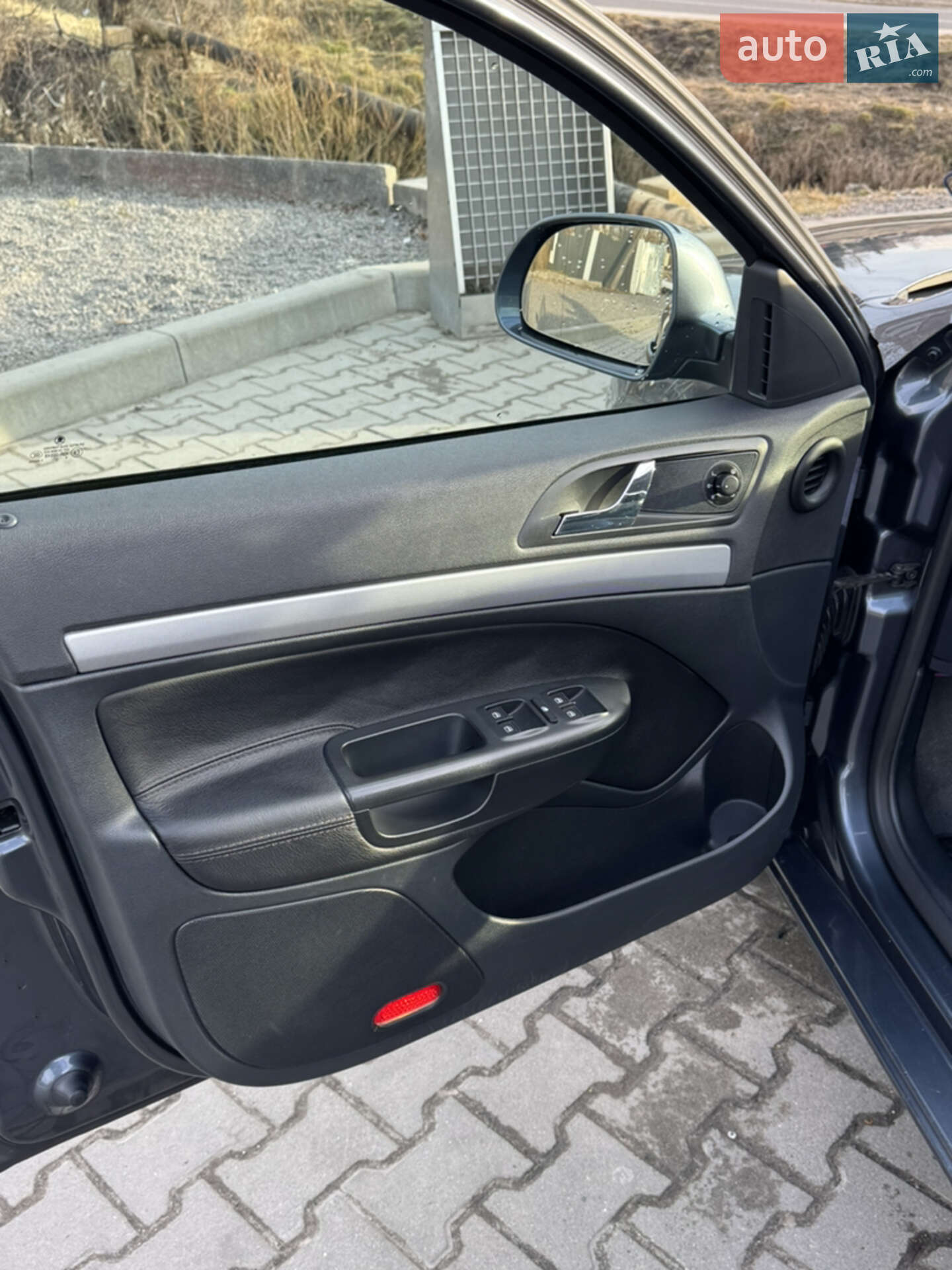 Skoda Octavia 2009 VIN TMBBK61Z0A2072941 фото оголошення 17 з 25
