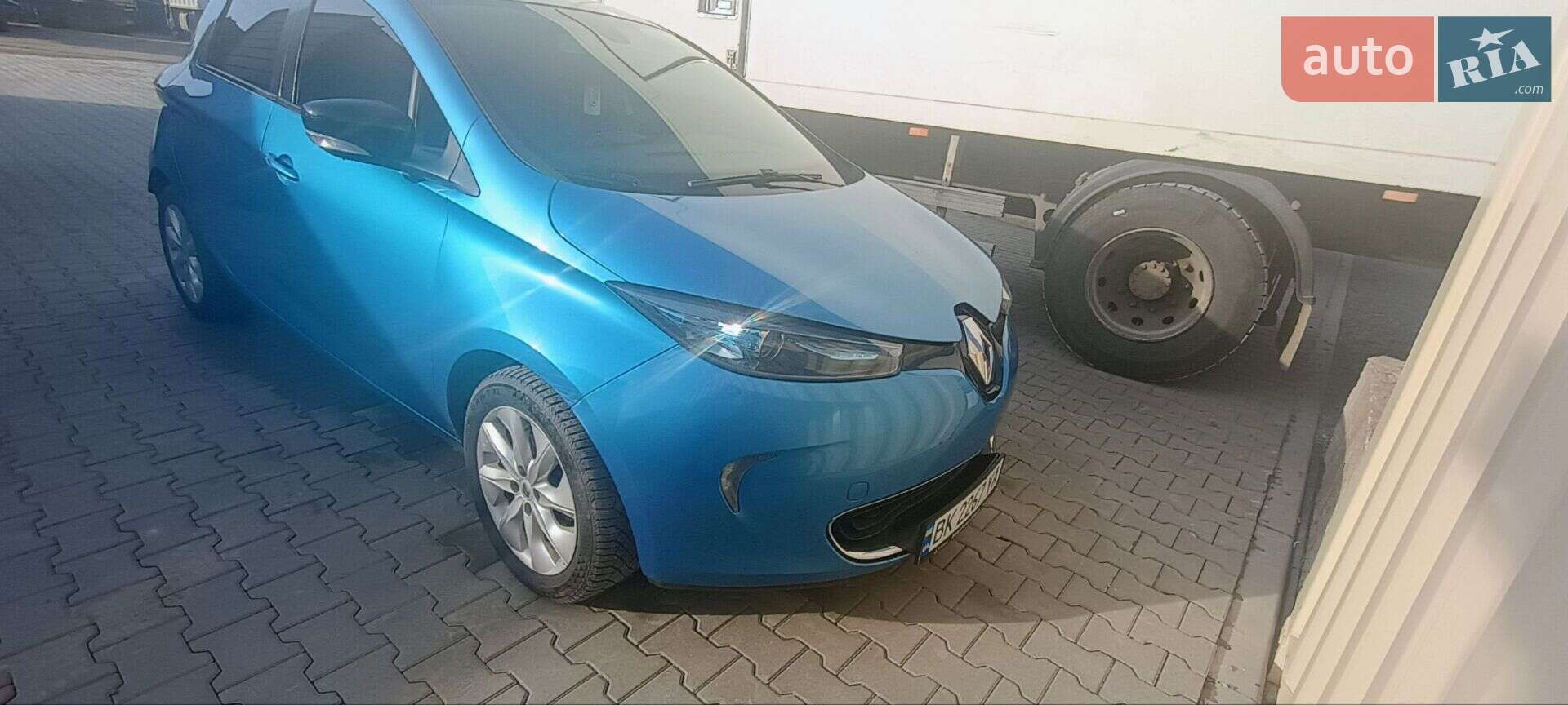 Renault Zoe 2017 VIN VF1AGVYF058828222 фото оголошення 17 з 21