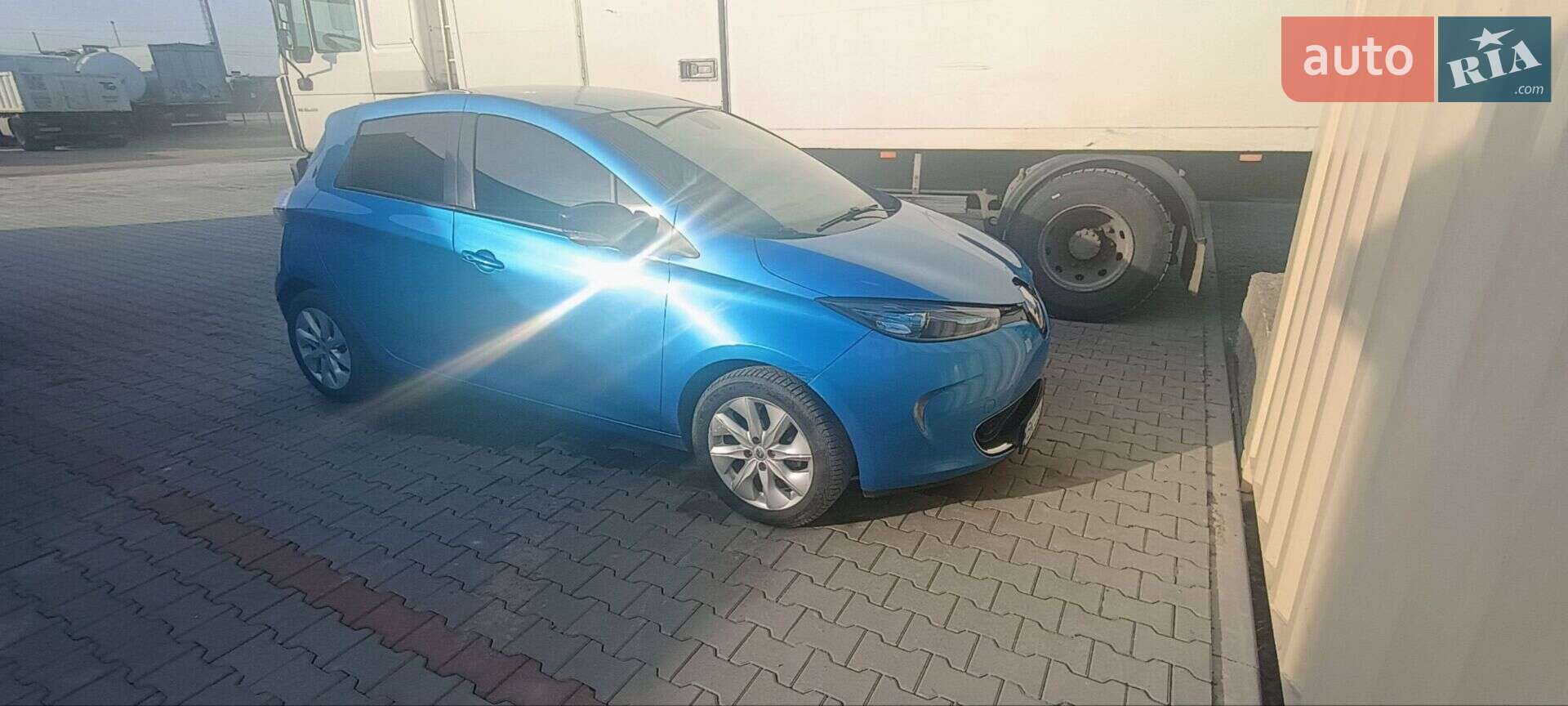 Renault Zoe 2017 VIN VF1AGVYF058828222 фото оголошення 16 з 21