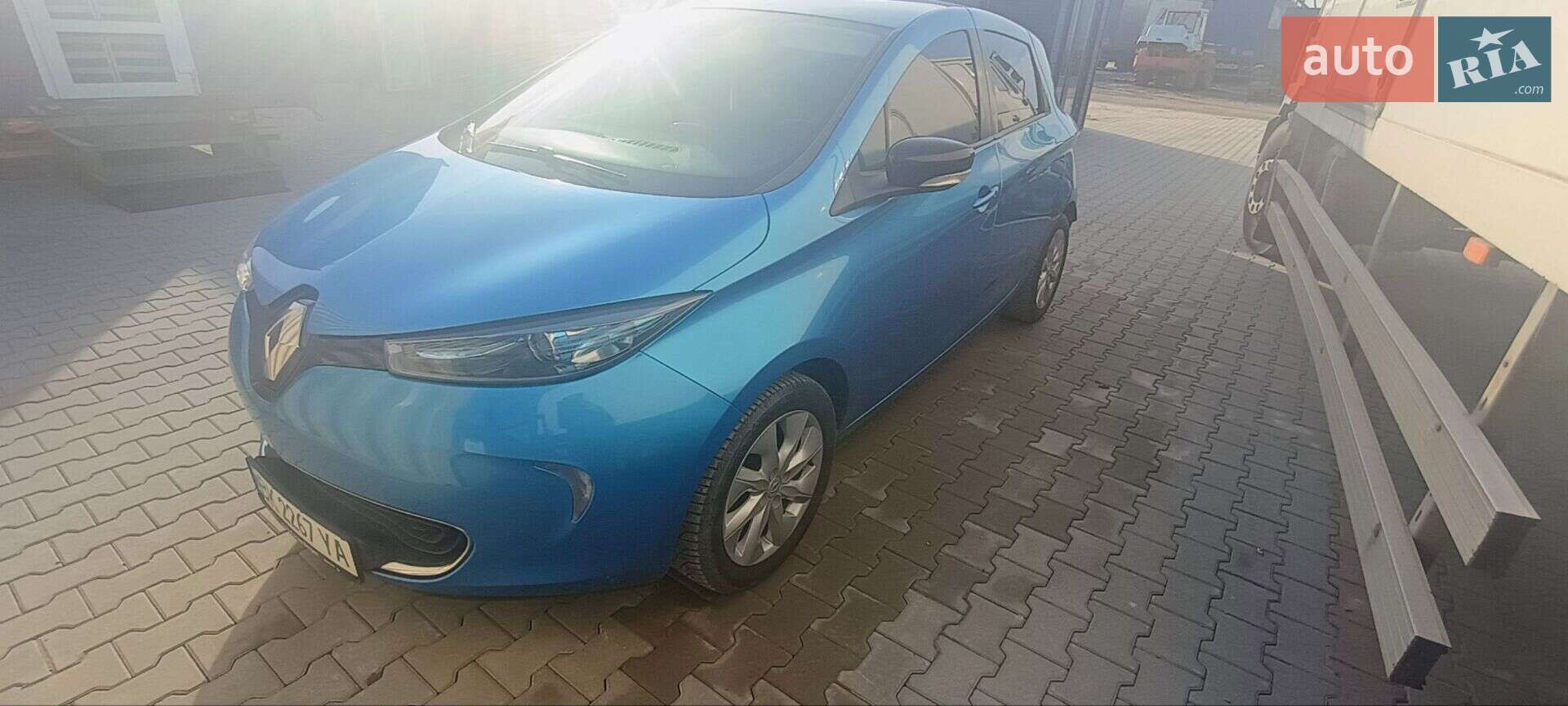 Renault Zoe 2017 VIN VF1AGVYF058828222 фото оголошення 18 з 21