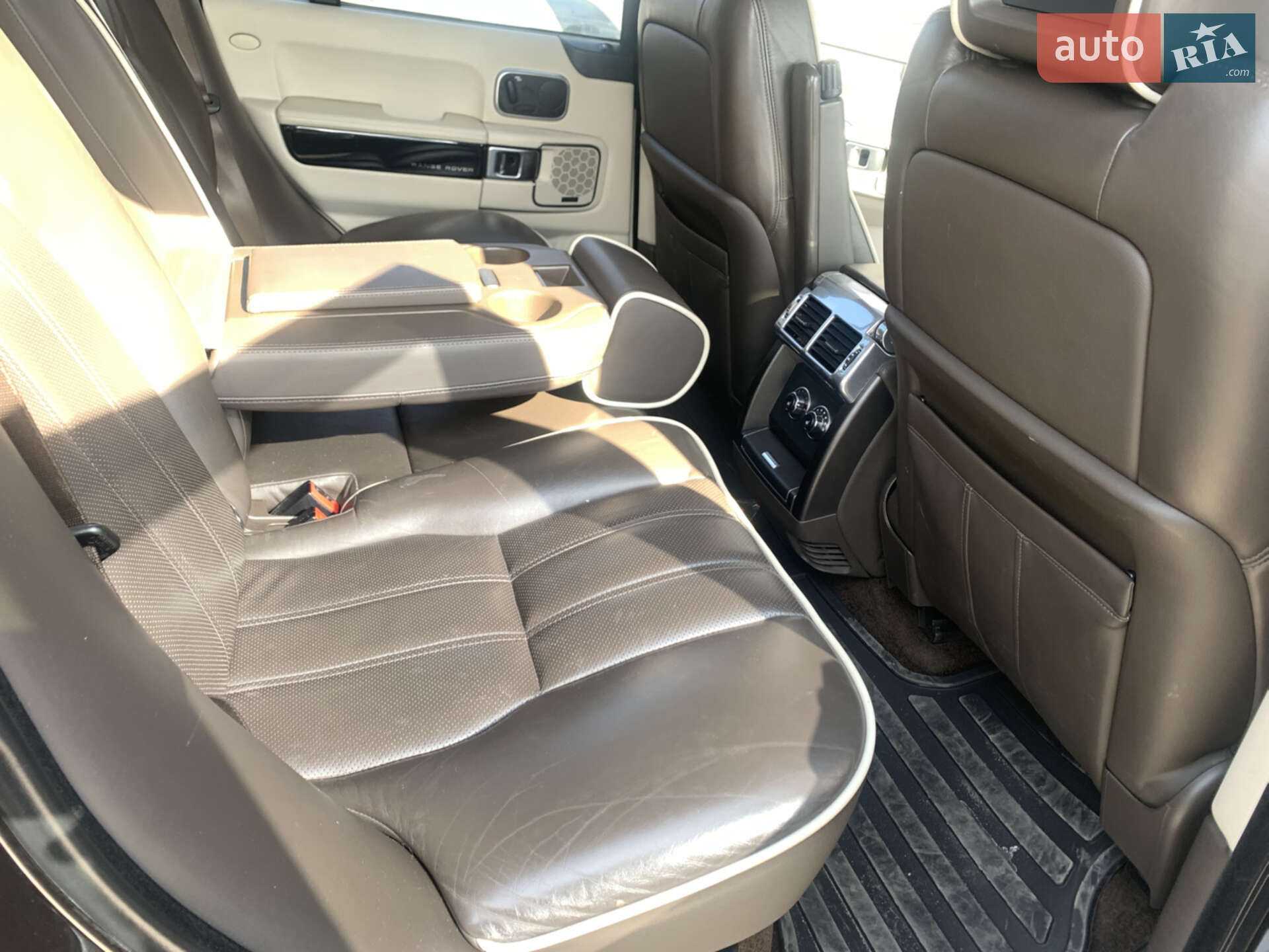 Land Rover Range Rover 2012 VIN SALLMAME4CA360982 фото оголошення 3 з 7