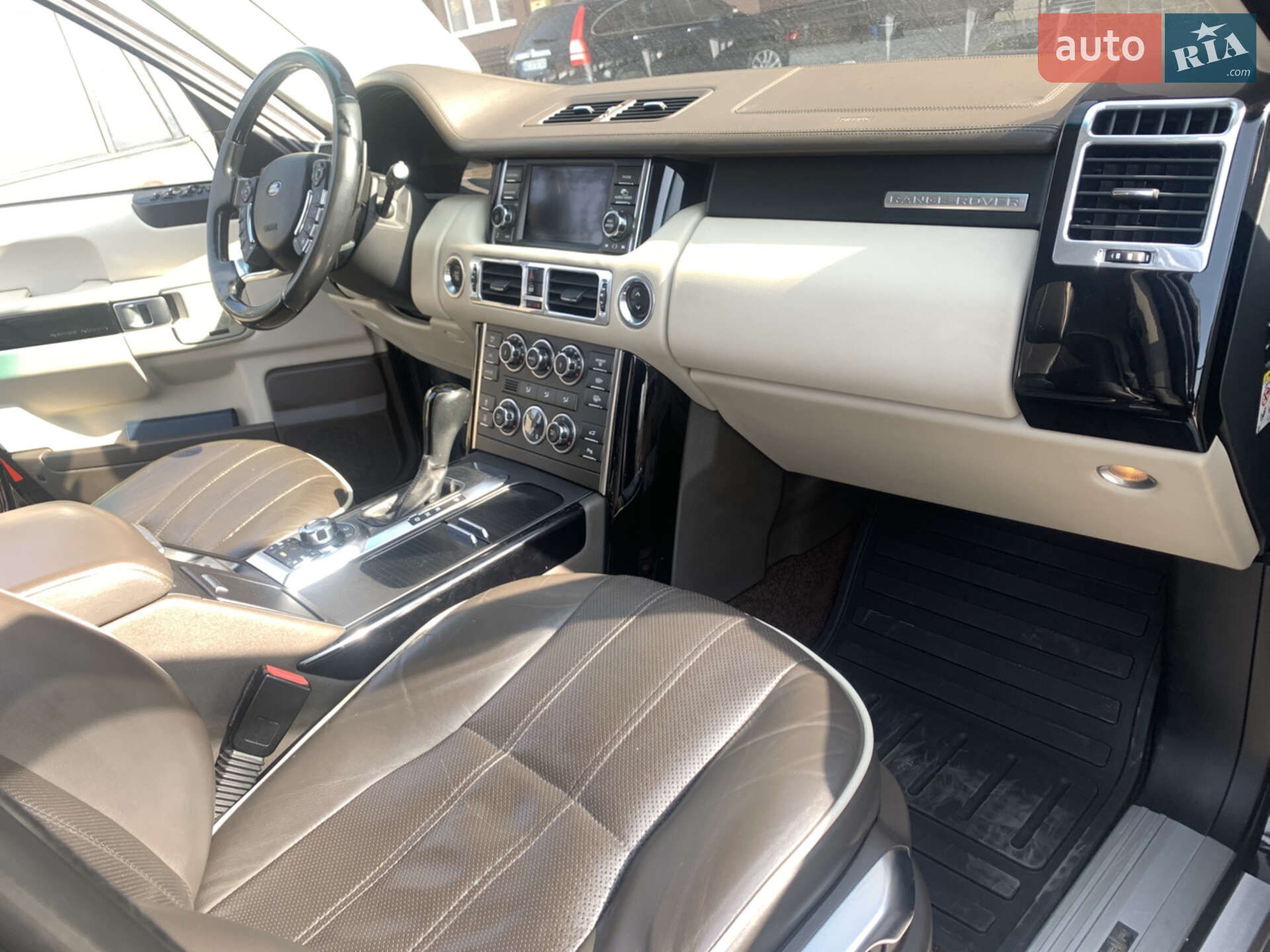 Land Rover Range Rover 2012 VIN SALLMAME4CA360982 фото оголошення 5 з 7