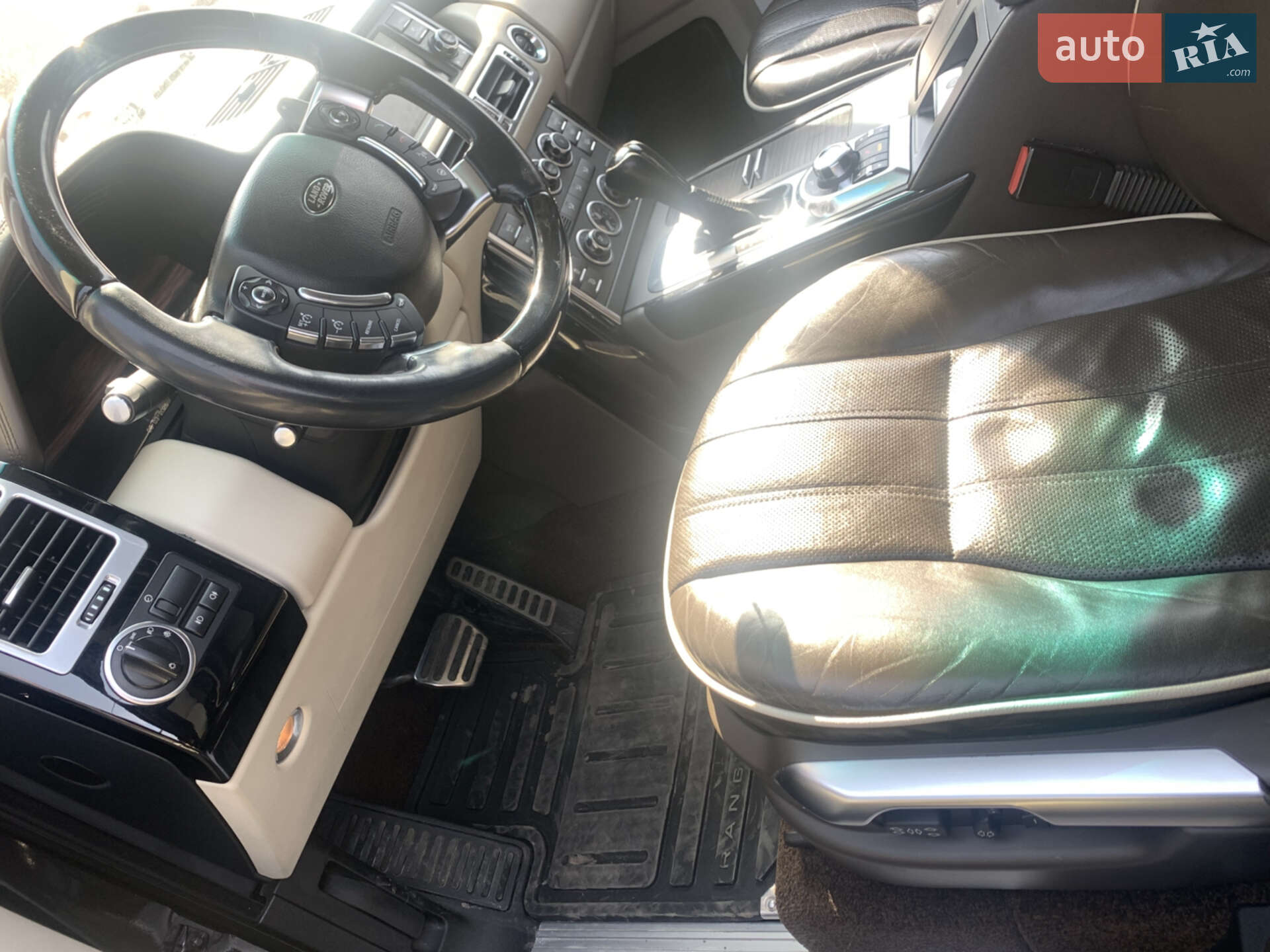 Land Rover Range Rover 2012 VIN SALLMAME4CA360982 фото оголошення 6 з 7
