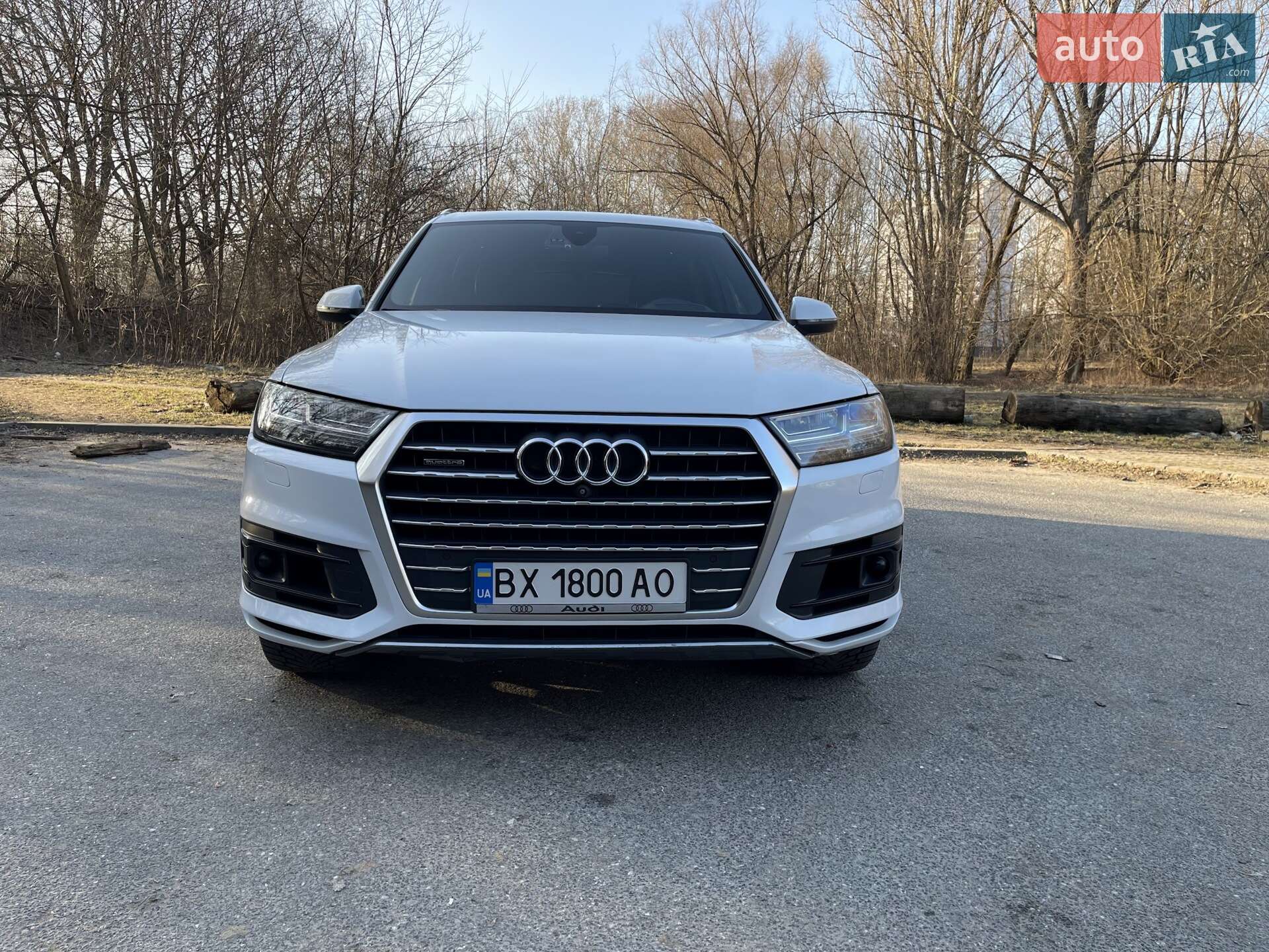 Audi Q7 2017 VIN WA1VAAF7XJD012643 фото оголошення 6 з 57