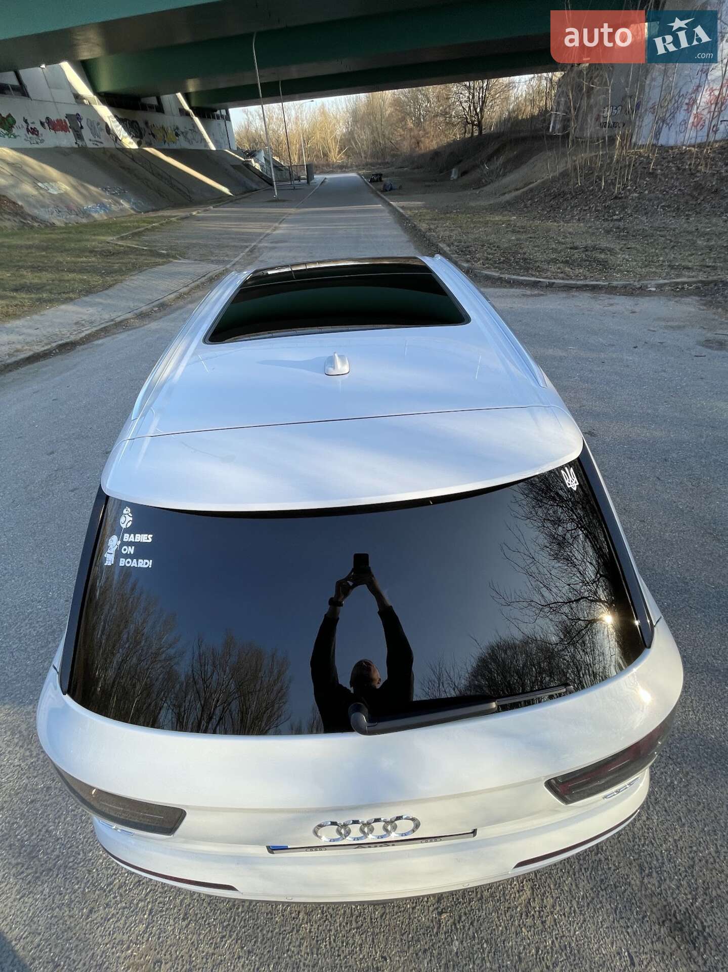 Audi Q7 2017 VIN WA1VAAF7XJD012643 фото оголошення 12 з 57