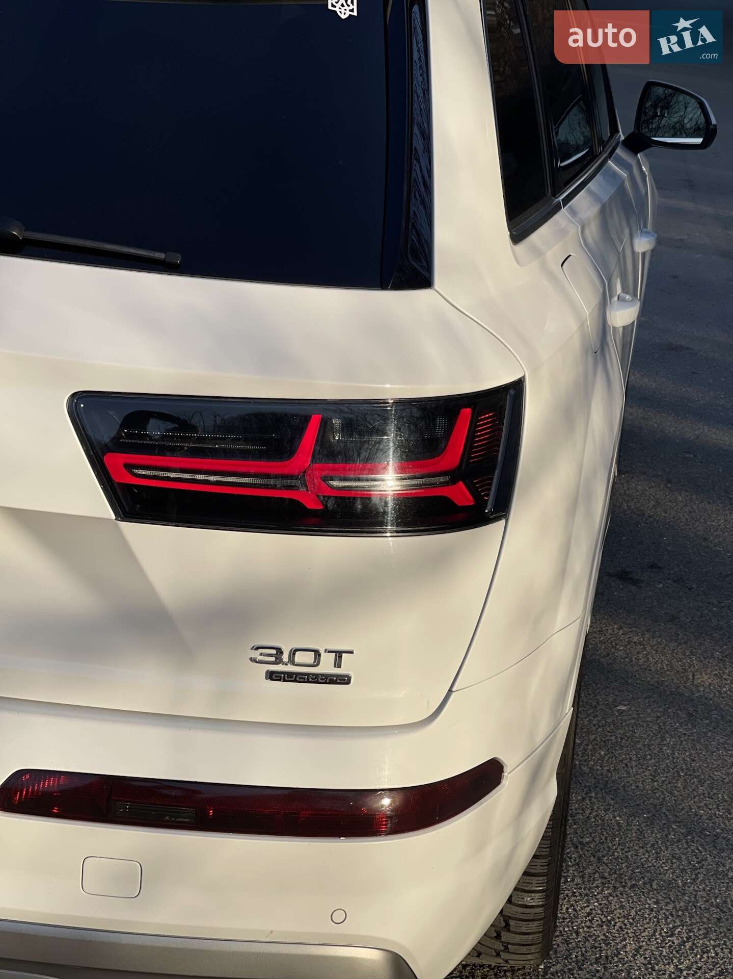 Audi Q7 2017 VIN WA1VAAF7XJD012643 фото оголошення 20 з 57
