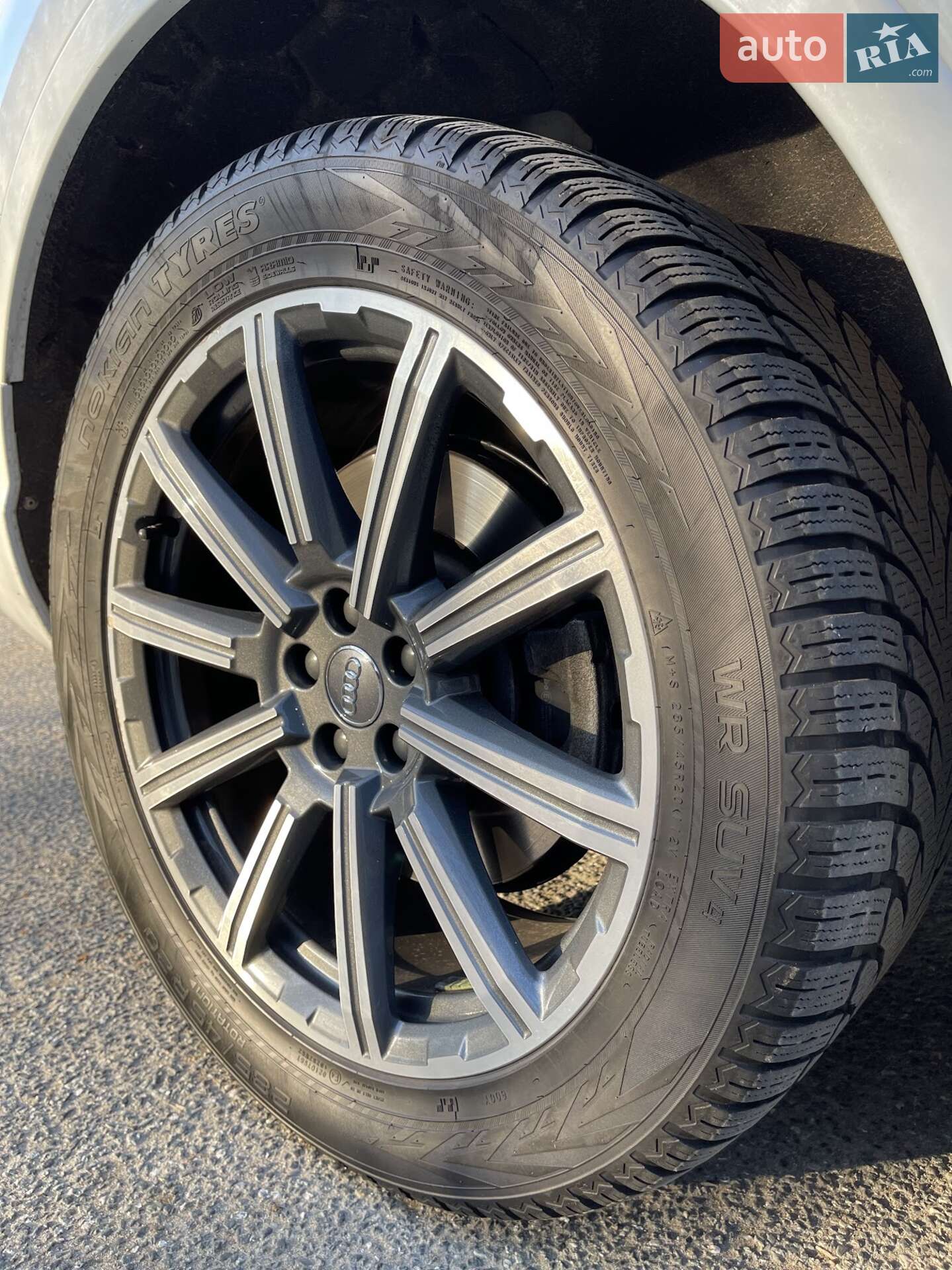 Audi Q7 2017 VIN WA1VAAF7XJD012643 фото оголошення 35 з 57