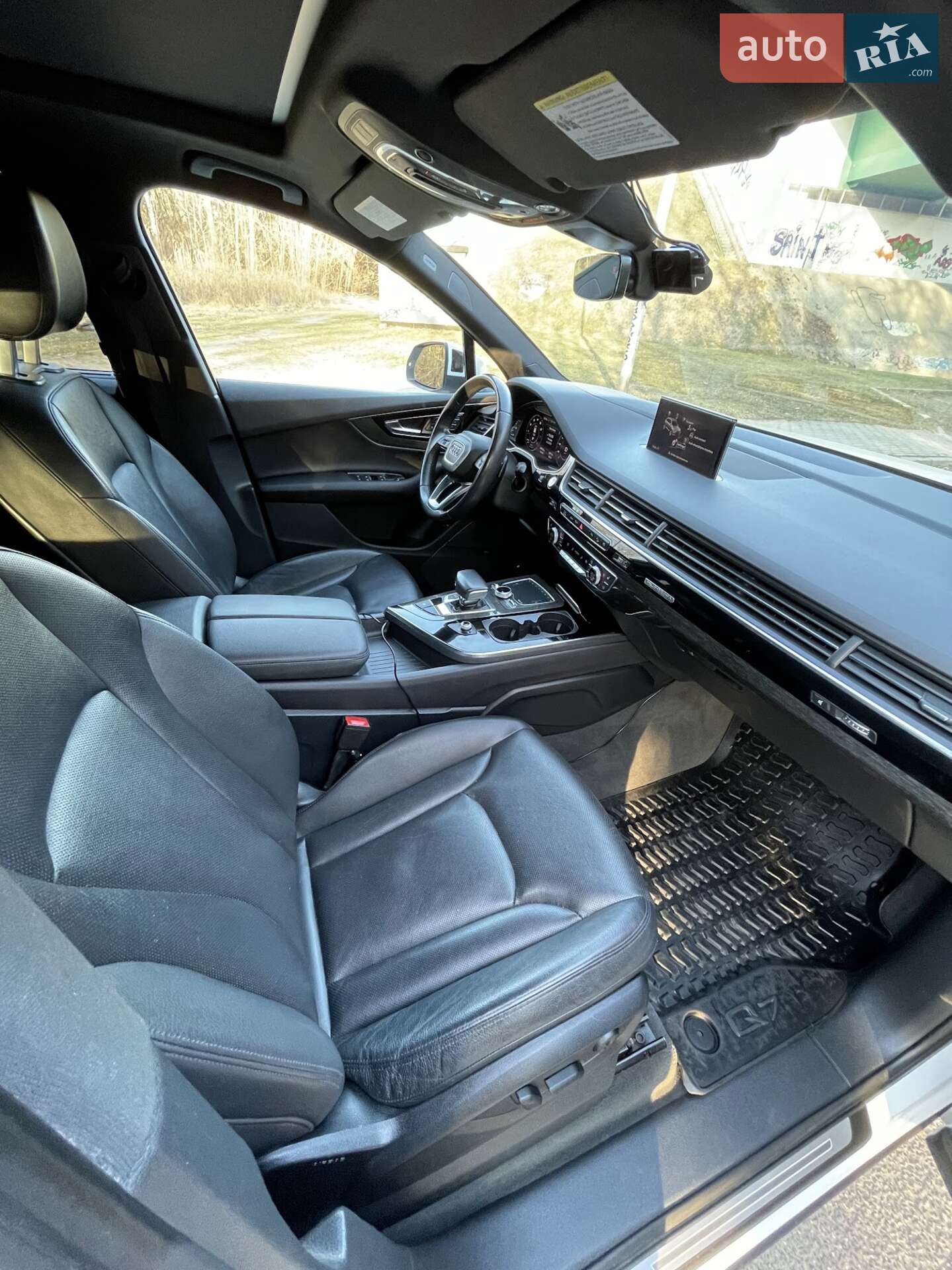 Audi Q7 2017 VIN WA1VAAF7XJD012643 фото оголошення 50 з 57