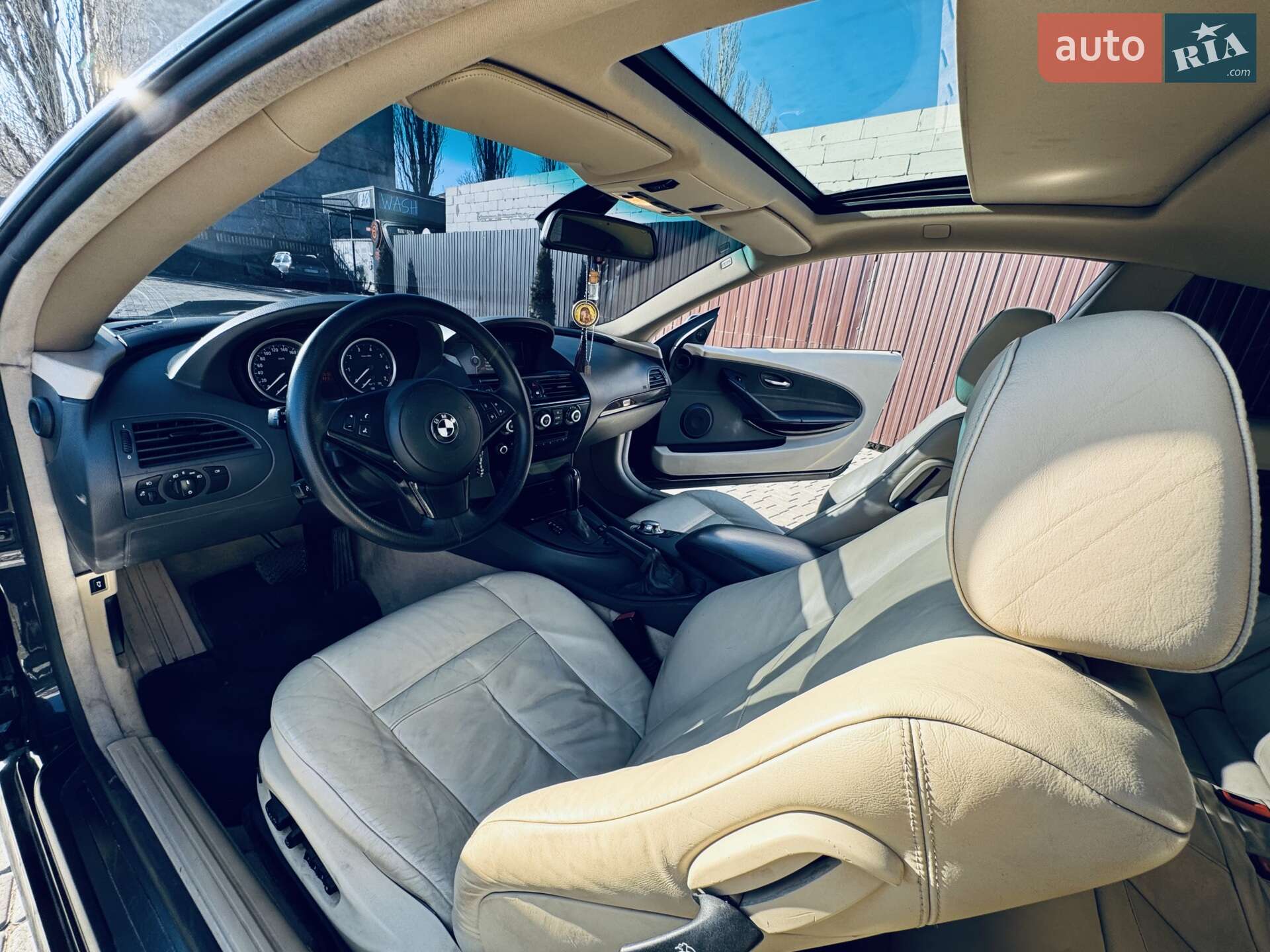 BMW 6 Series 2005 VIN WBAEH71010B295875 фото оголошення 9 з 22