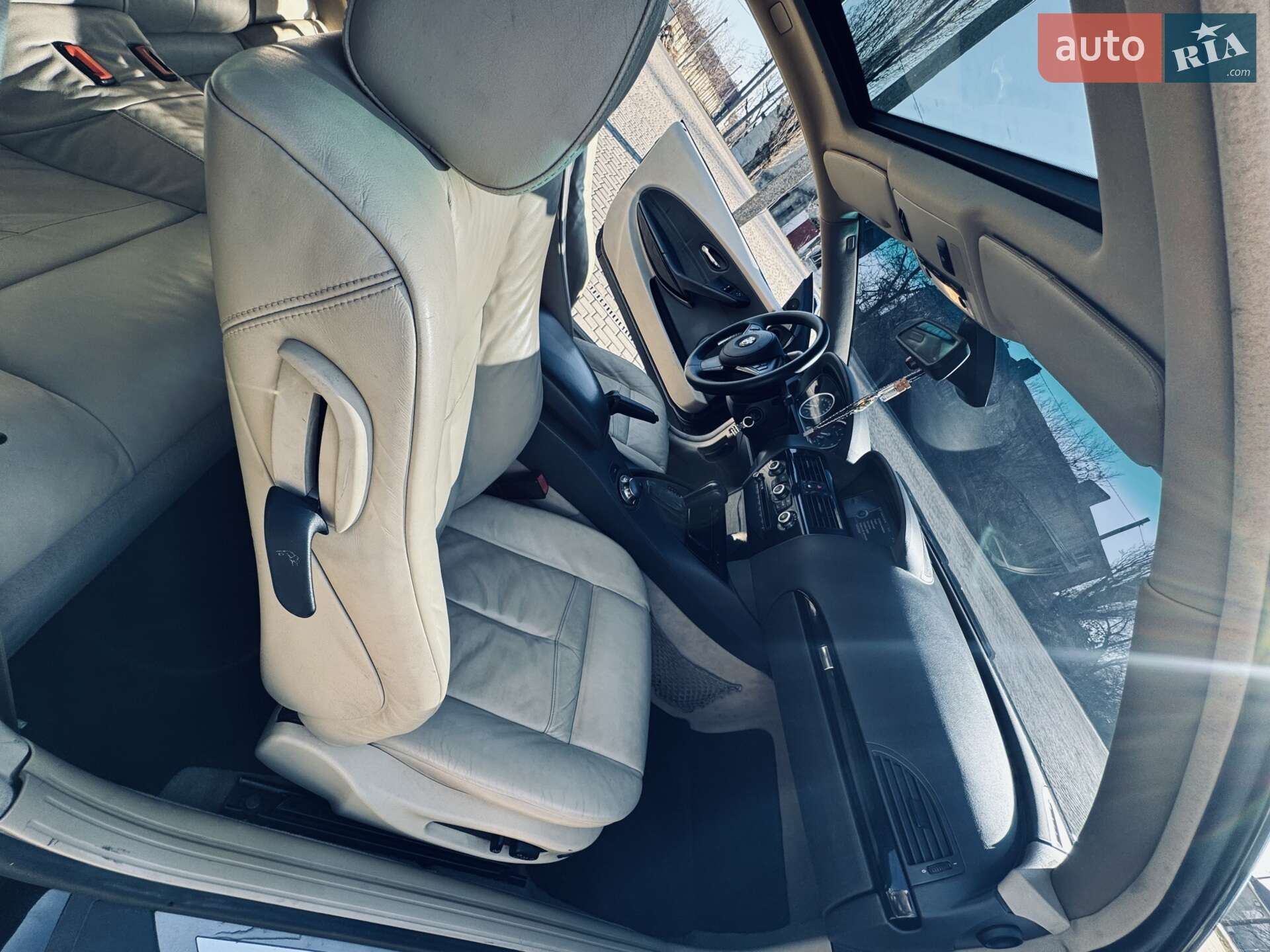 BMW 6 Series 2005 VIN WBAEH71010B295875 фото оголошення 13 з 22