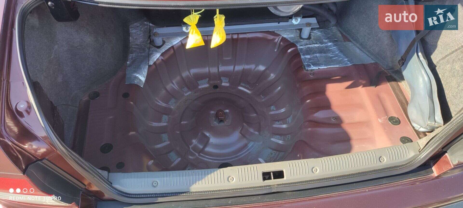 Nissan Maxima 1999 VIN JN1CAUA32U0065242 фото оголошення 20 з 47