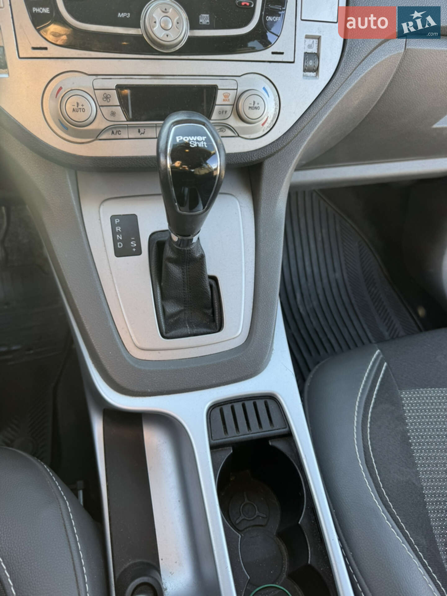 Ford Kuga 2012 VIN WF0RXXGCDRCY43401 фото оголошення 16 з 30
