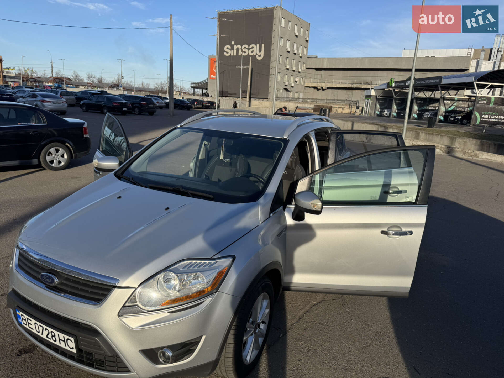 Ford Kuga 2012 VIN WF0RXXGCDRCY43401 фото оголошення 2 з 30