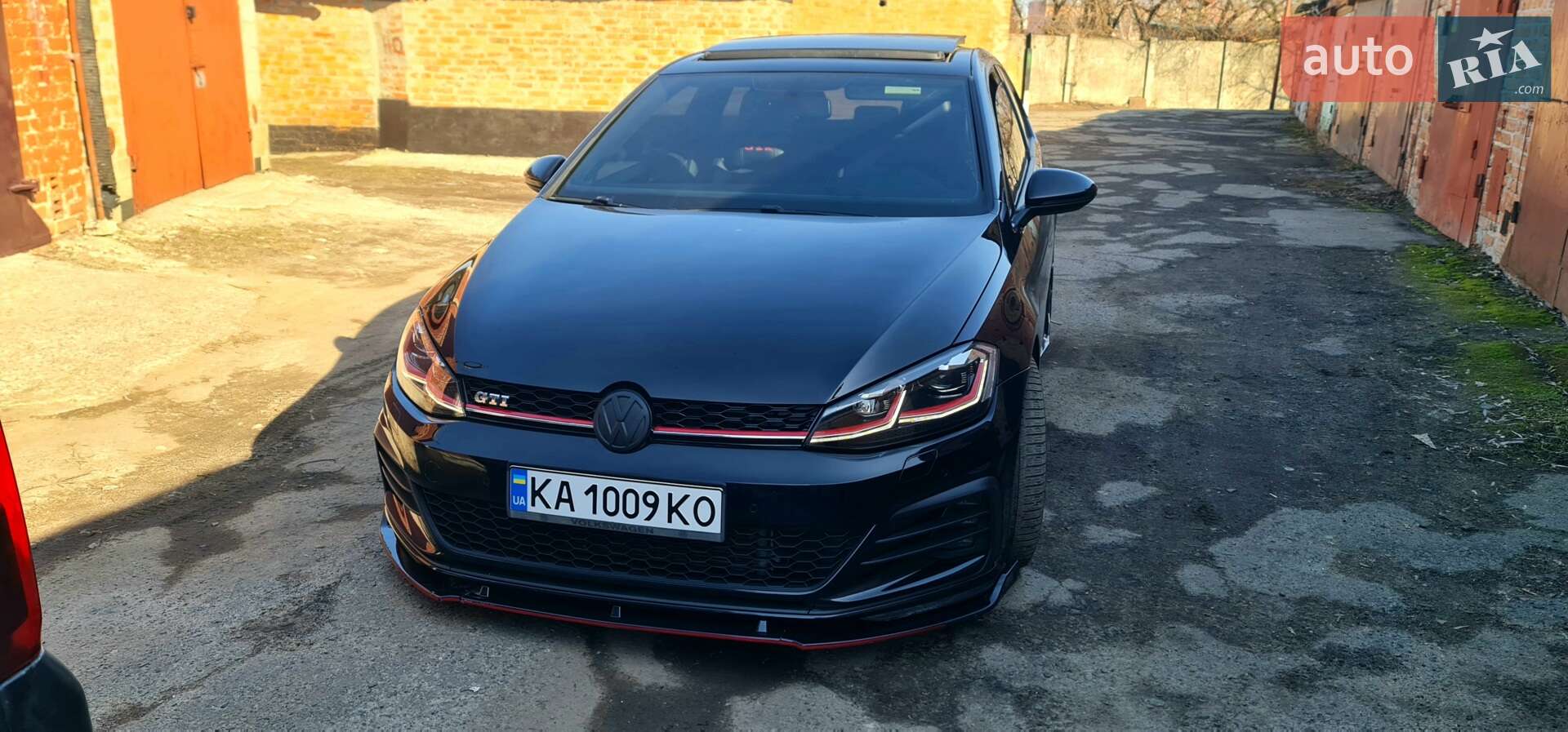 Volkswagen Golf GTI 2015 VIN 3VWT47AU0FM062190 фото оголошення 4 з 17