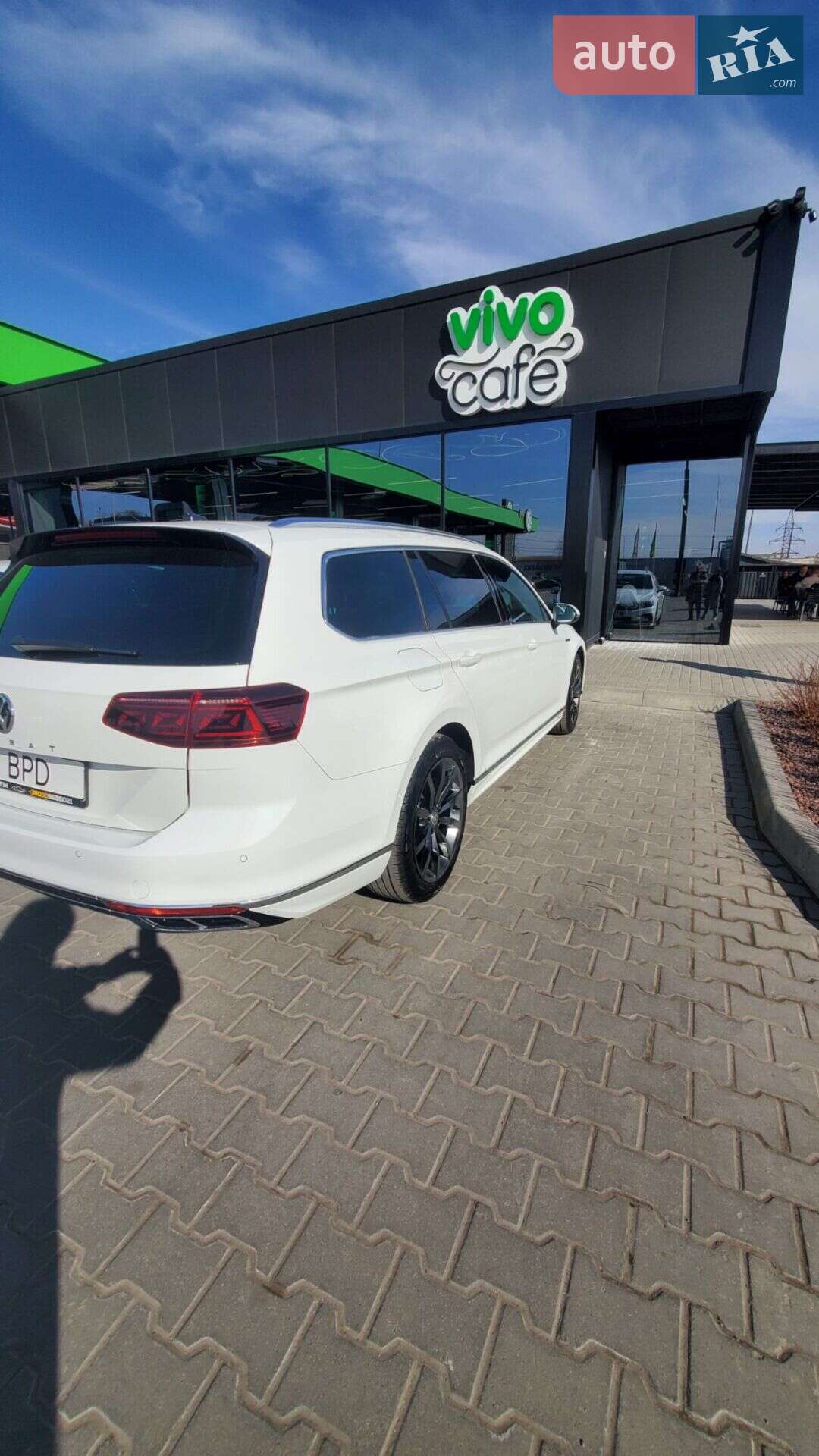 Volkswagen Passat 2020 VIN WVWZZZ3CZLE143007 фото оголошення 15 з 22