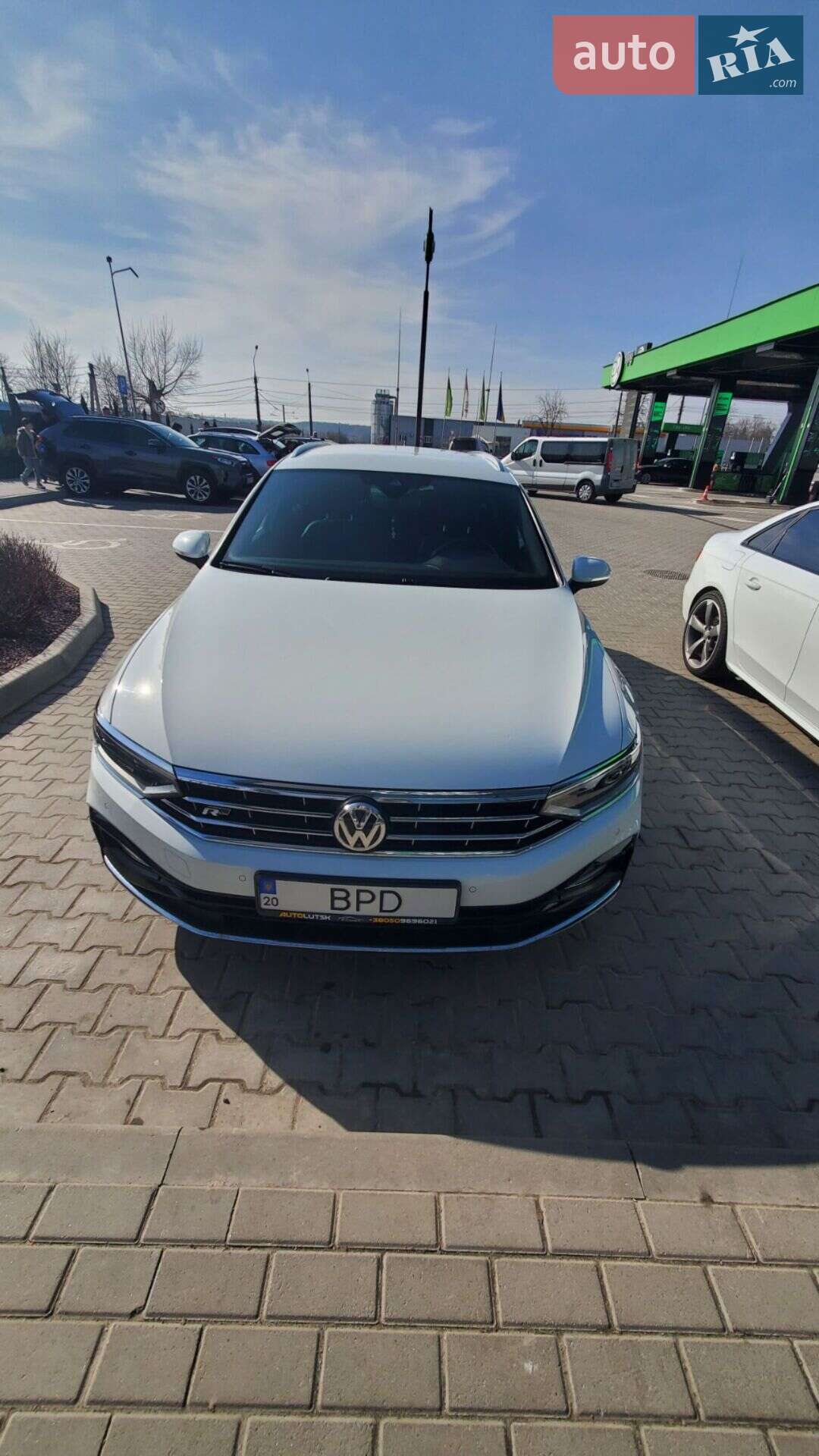 Volkswagen Passat 2020 VIN WVWZZZ3CZLE143007 фото оголошення 19 з 22