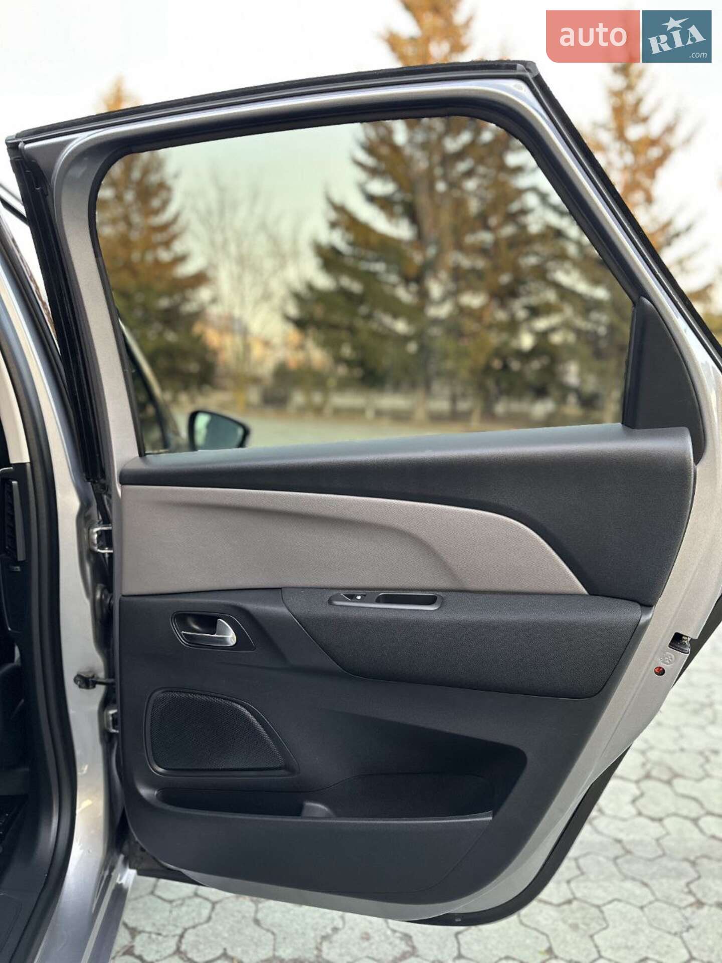 Citroen C4 SpaceTourer 2019 VIN VF73DBHZMJJ745881 фото оголошення 41 з 48