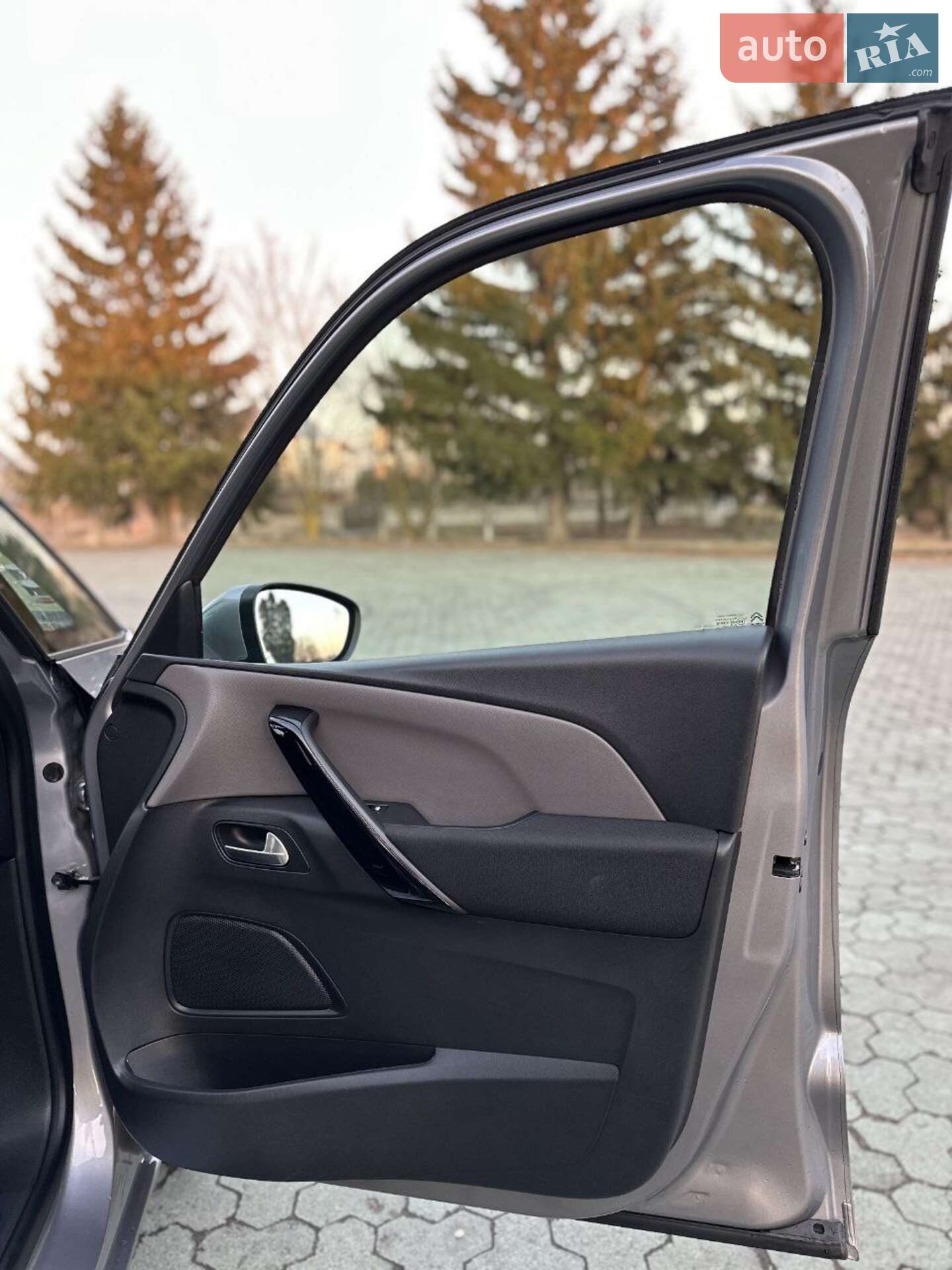 Citroen C4 SpaceTourer 2019 VIN VF73DBHZMJJ745881 фото оголошення 43 з 48