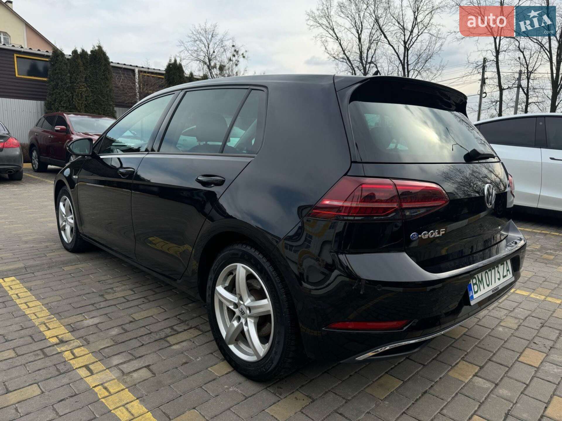 Volkswagen e-Golf 2019 VIN WVWZZZAUZL8900668 фото оголошення 10 з 21