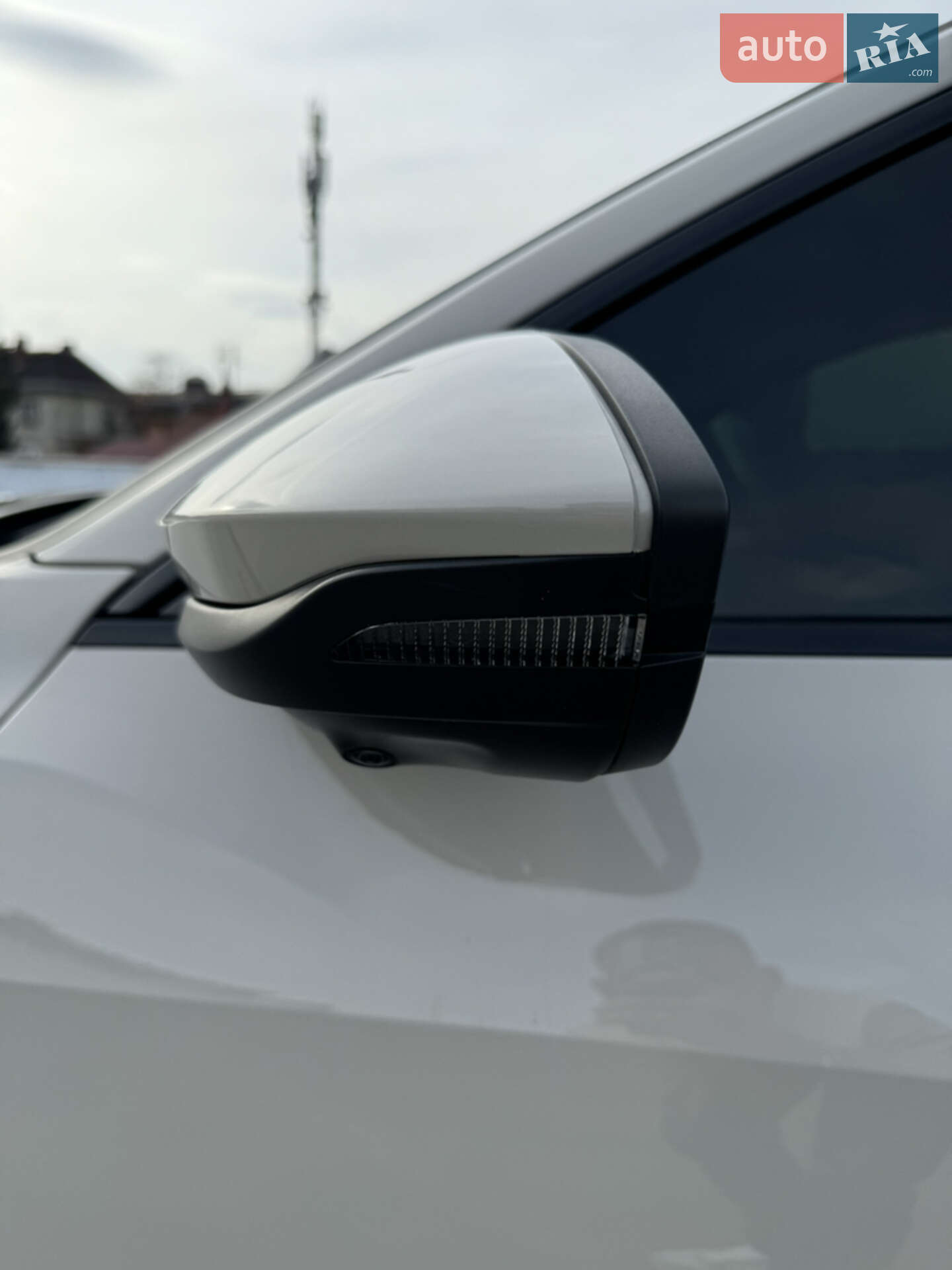 Audi e-tron 2020 VIN WA1LABGE2MB011318 фото оголошення 7 з 38