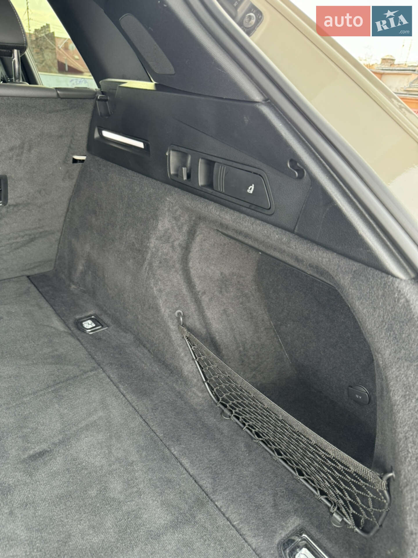 Audi e-tron 2020 VIN WA1LABGE2MB011318 фото оголошення 27 з 38