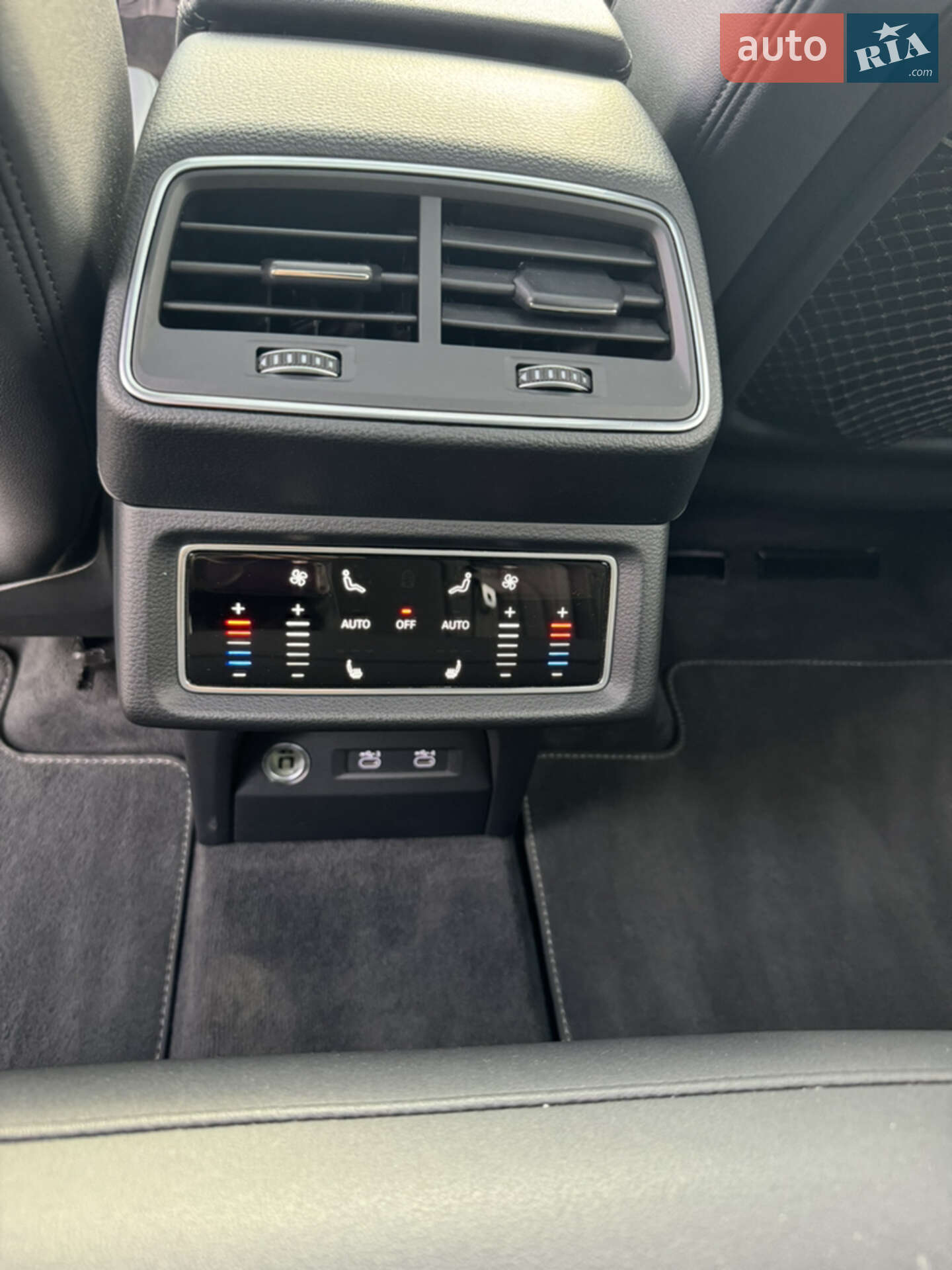 Audi e-tron 2020 VIN WA1LABGE2MB011318 фото оголошення 29 з 38