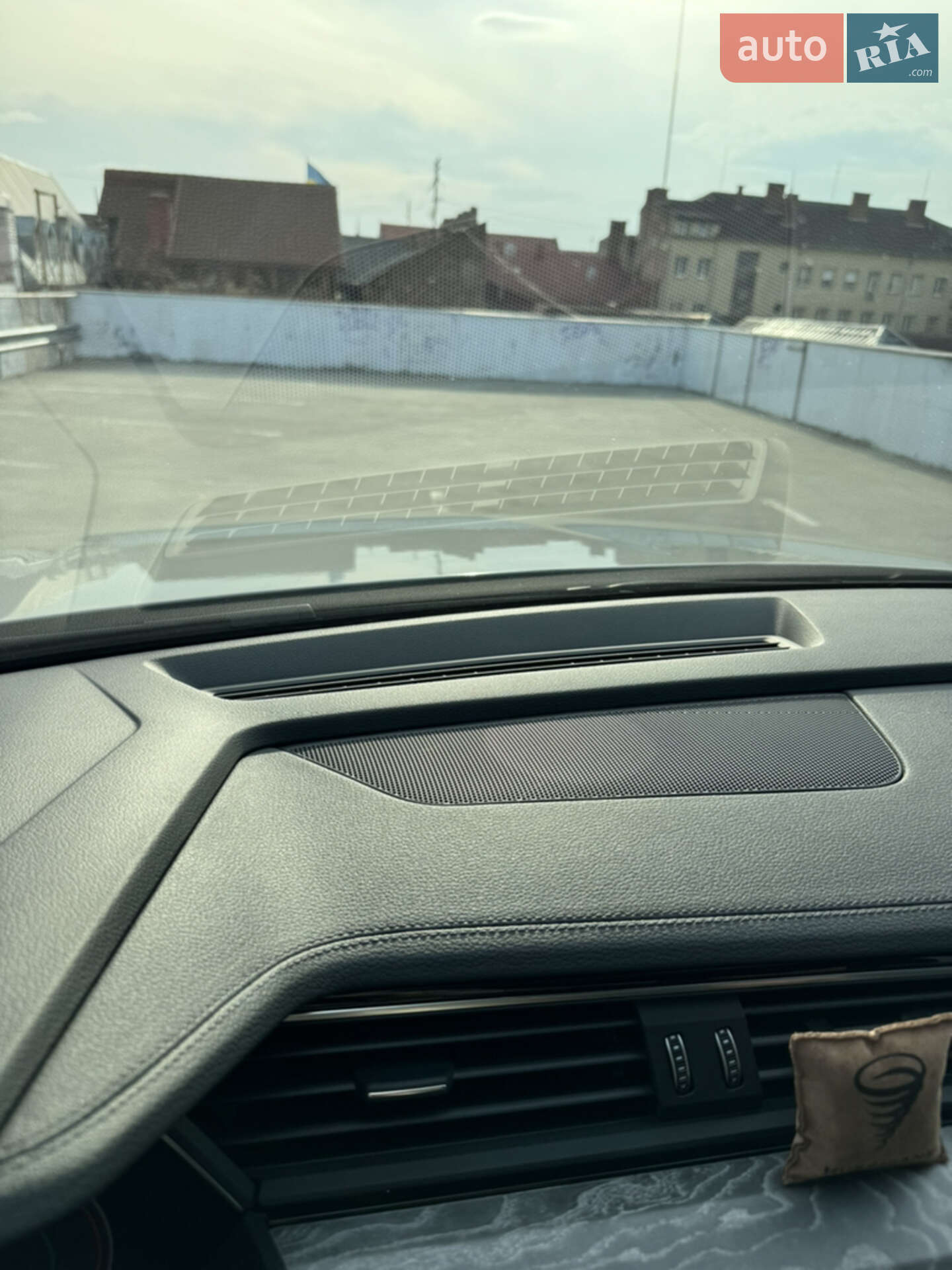 Audi e-tron 2020 VIN WA1LABGE2MB011318 фото оголошення 37 з 38
