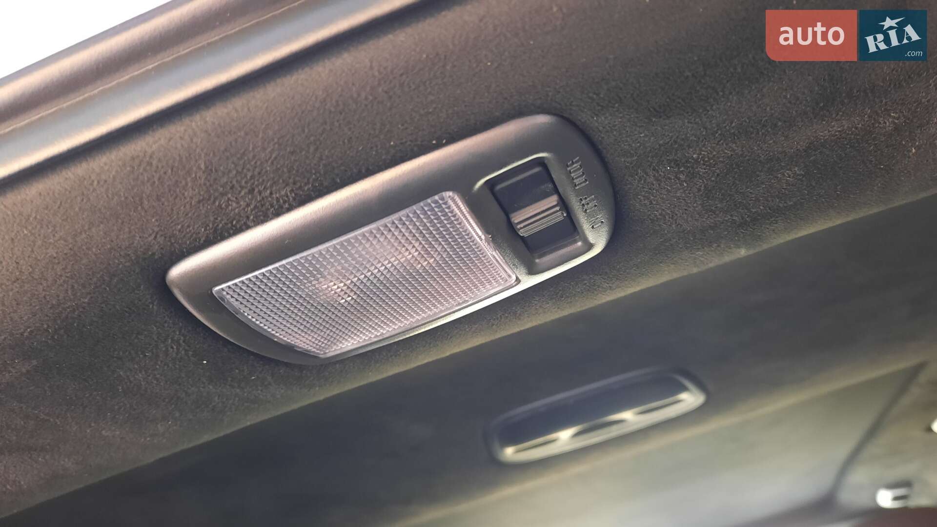Hyundai Santa FE 2018 VIN KMHS581CDKU108194 фото оголошення 91 з 162