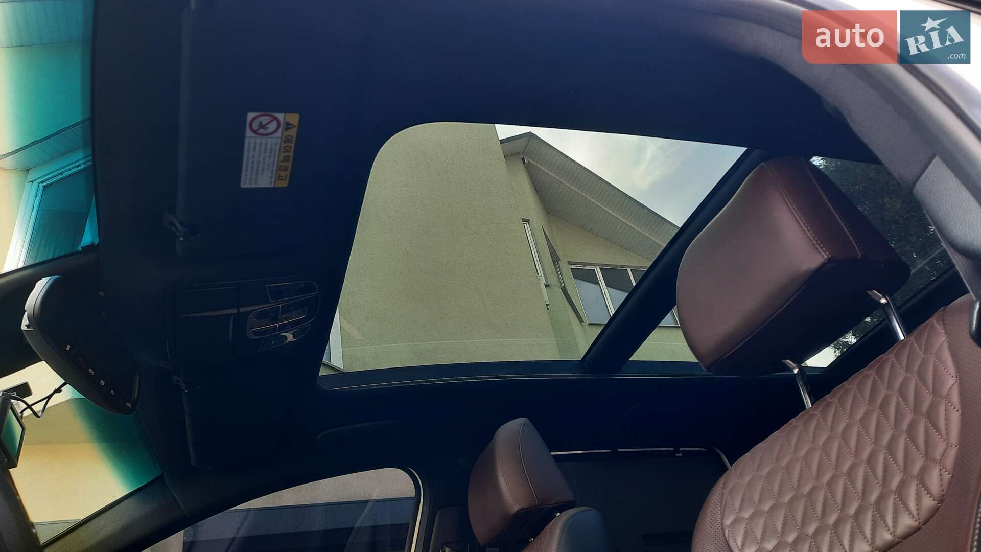 Hyundai Santa FE 2018 VIN KMHS581CDKU108194 фото оголошення 106 з 162