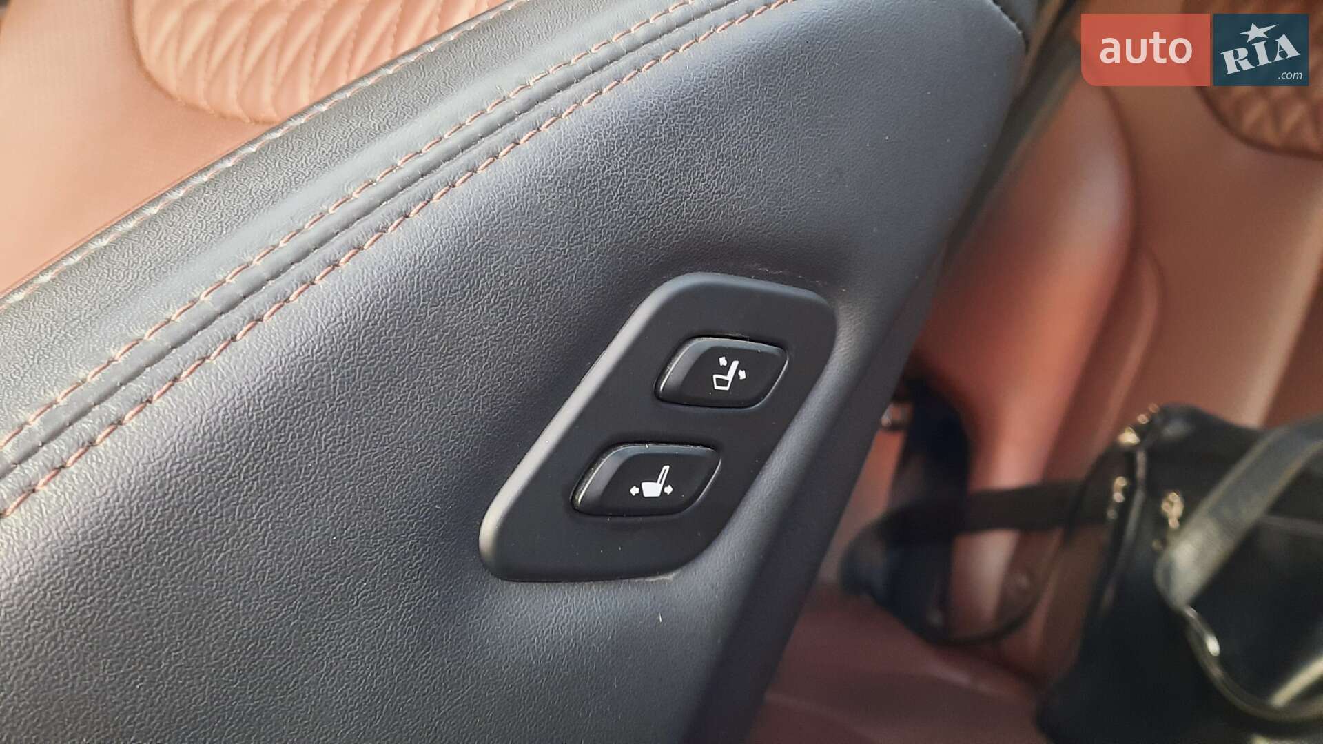 Hyundai Santa FE 2018 VIN KMHS581CDKU108194 фото оголошення 111 з 162