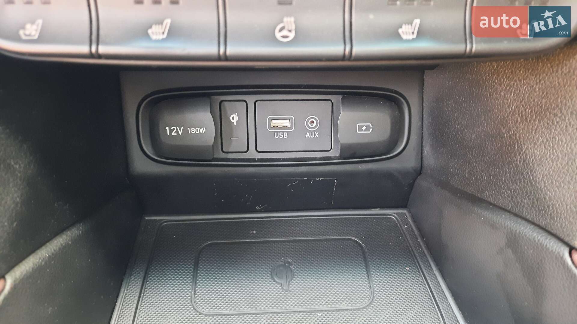 Hyundai Santa FE 2018 VIN KMHS581CDKU108194 фото оголошення 114 з 162