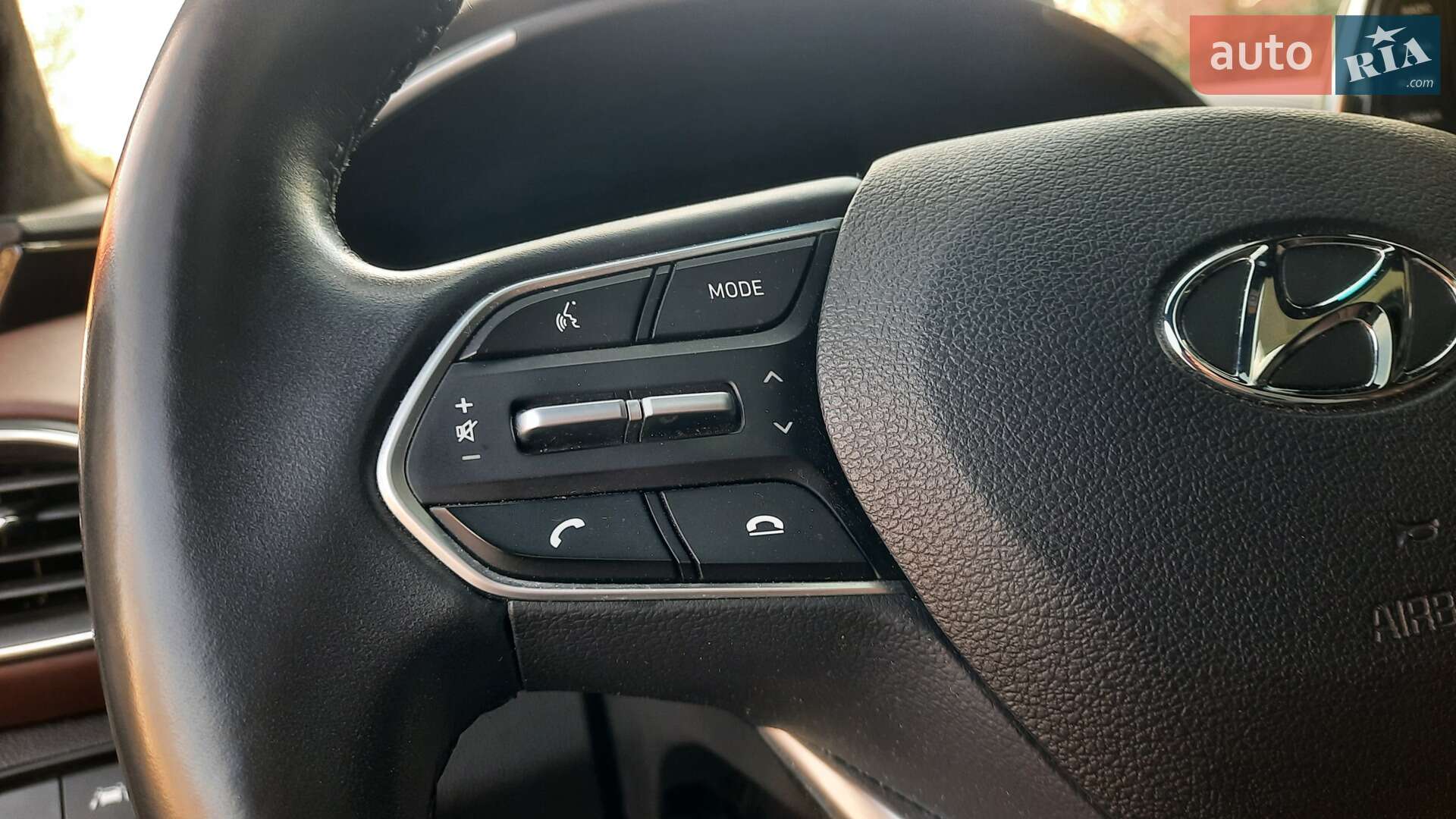 Hyundai Santa FE 2018 VIN KMHS581CDKU108194 фото оголошення 116 з 162