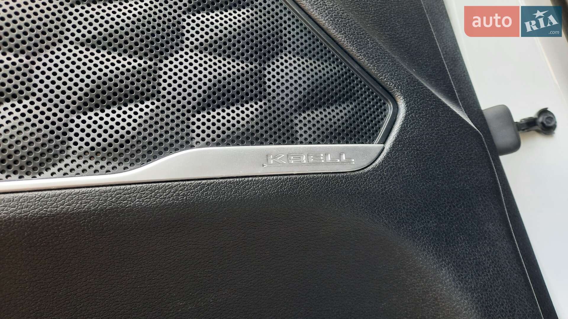 Hyundai Santa FE 2018 VIN KMHS581CDKU108194 фото оголошення 119 з 162