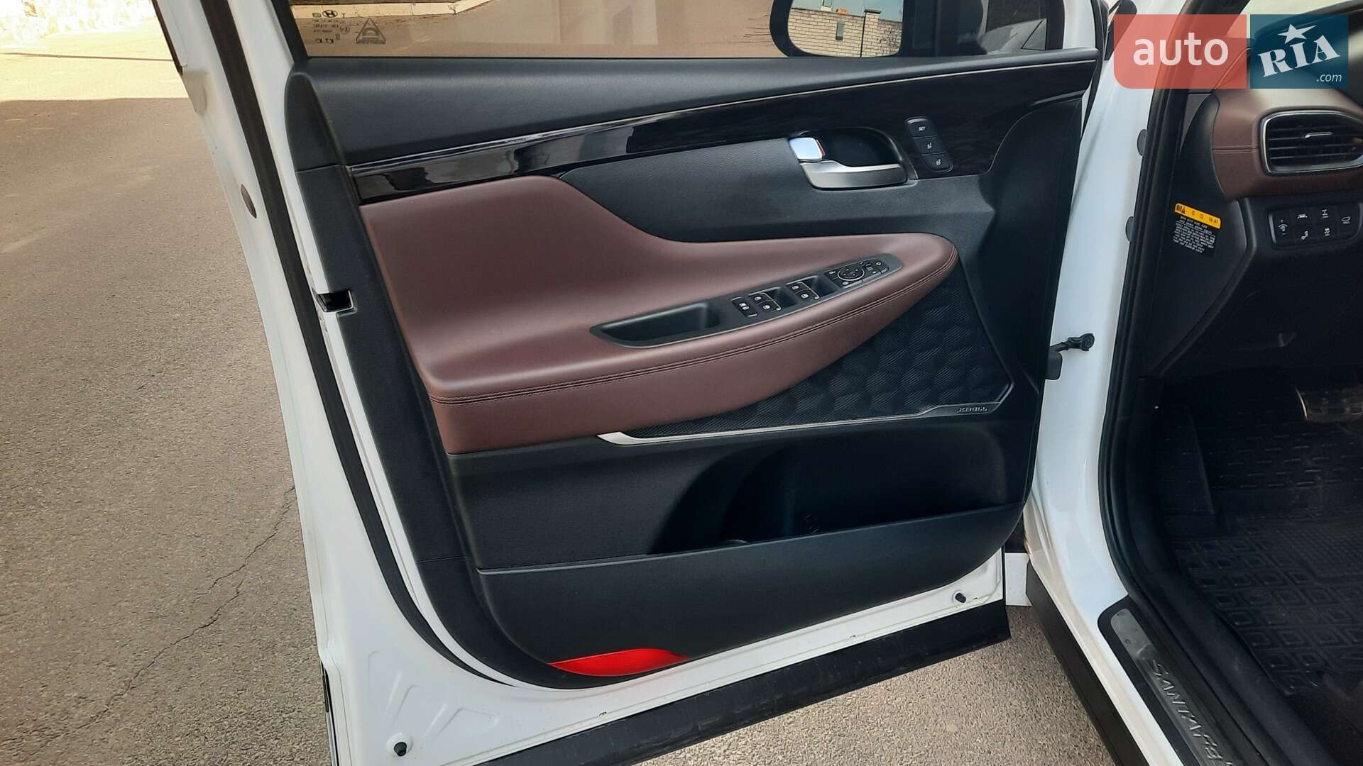Hyundai Santa FE 2018 VIN KMHS581CDKU108194 фото оголошення 127 з 162