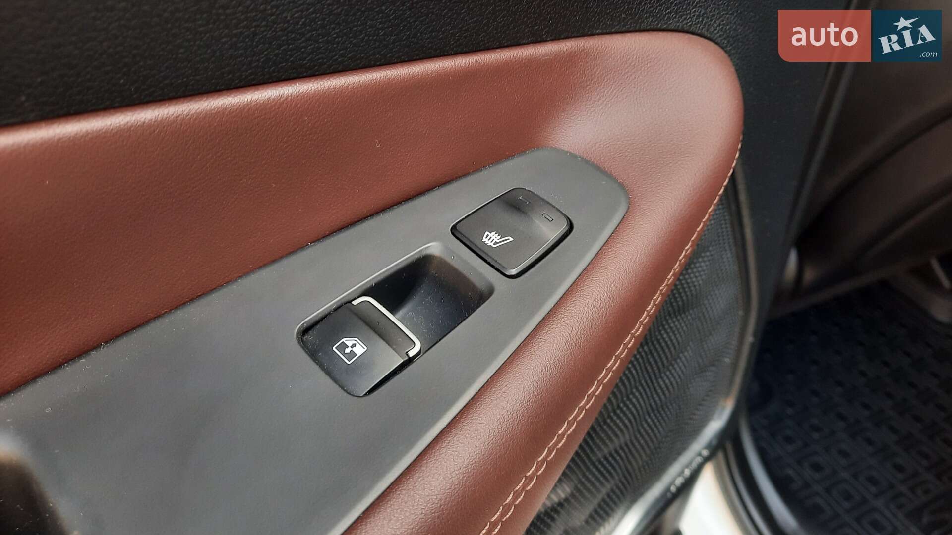 Hyundai Santa FE 2018 VIN KMHS581CDKU108194 фото оголошення 132 з 162