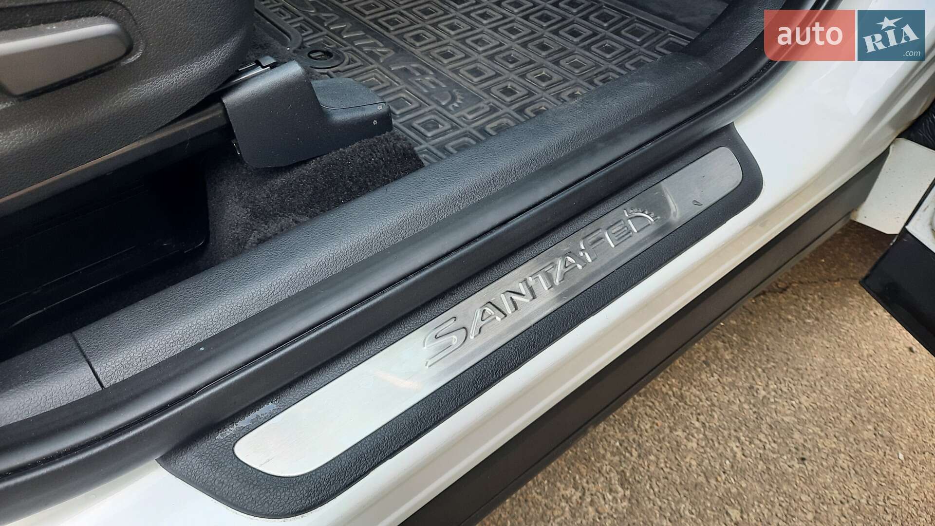 Hyundai Santa FE 2018 VIN KMHS581CDKU108194 фото оголошення 135 з 162