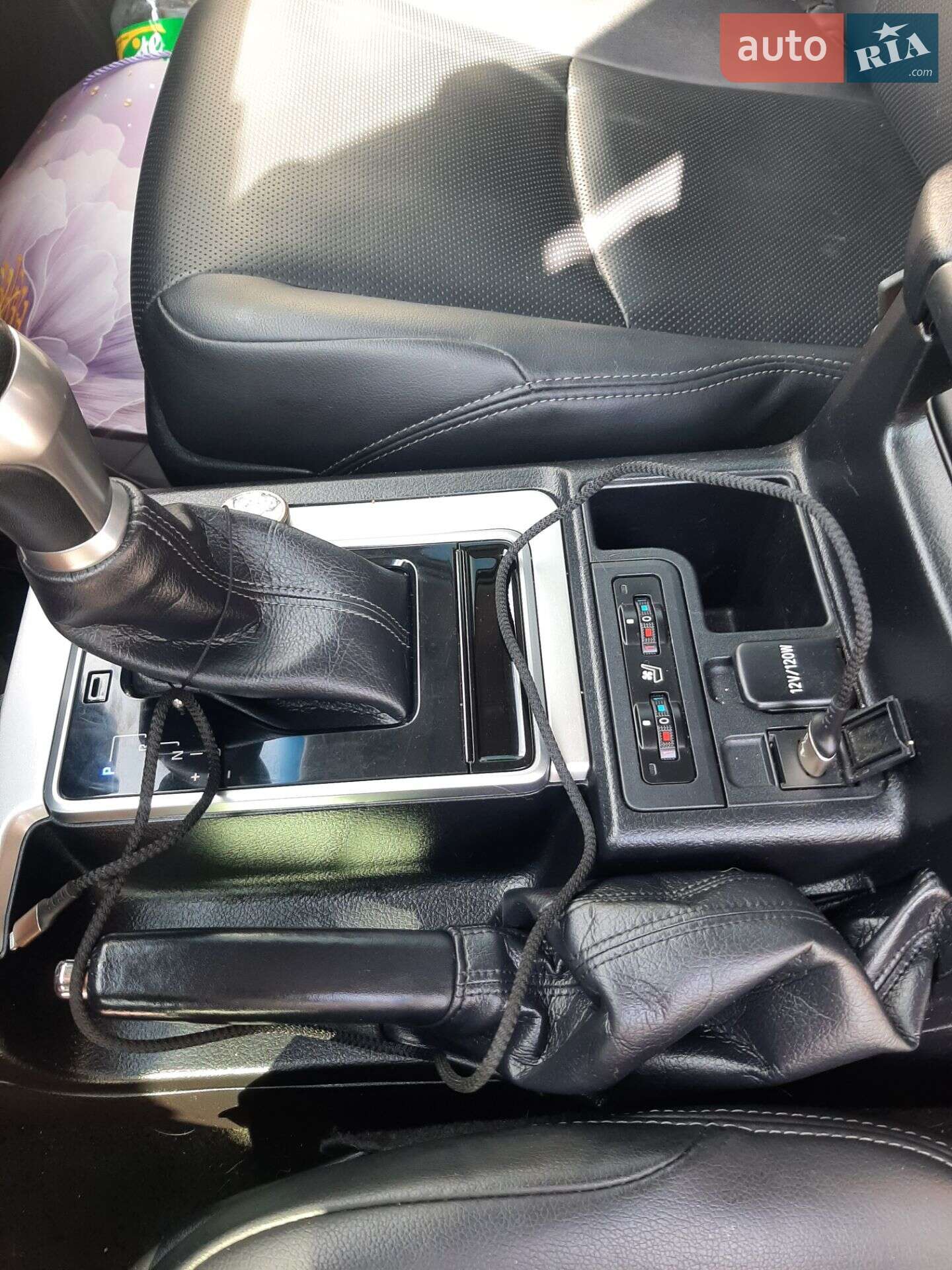 Toyota Land Cruiser Prado 2021 VIN JTEBR3FJ60K201952 фото оголошення 6 з 24