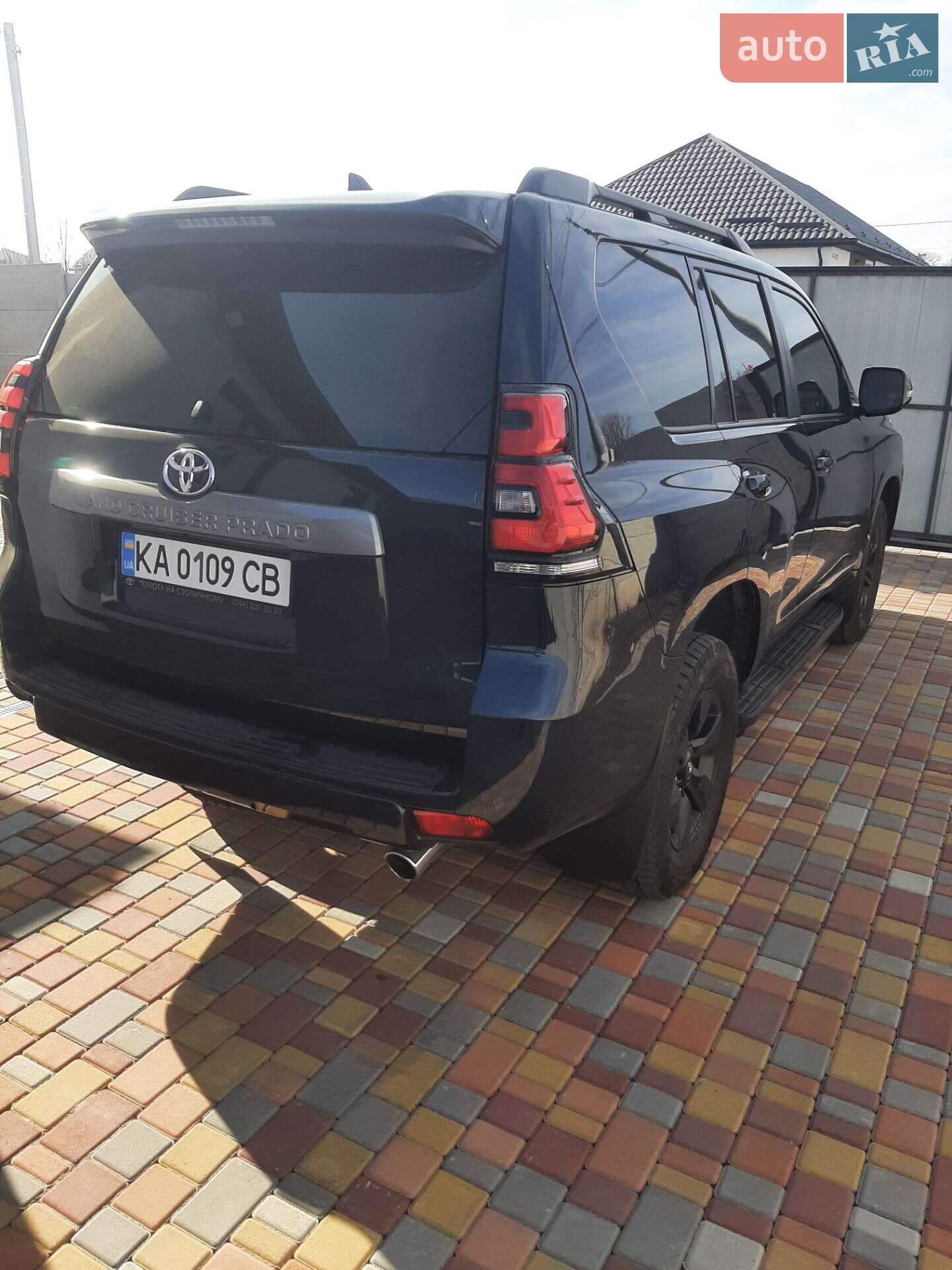 Toyota Land Cruiser Prado 2021 VIN JTEBR3FJ60K201952 фото оголошення 2 з 24