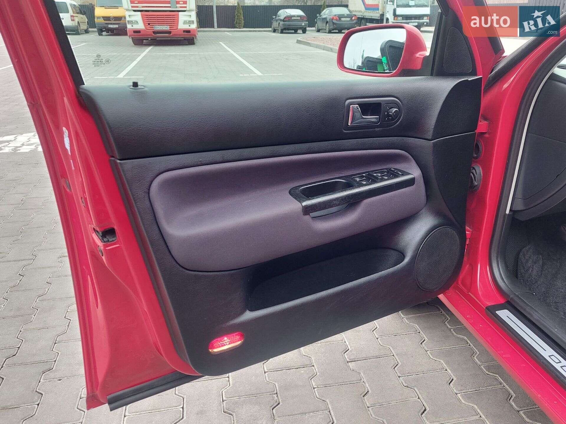 Volkswagen Golf 2003 VIN WVWZZZ1JZ3W483930 фото оголошення 33 з 71