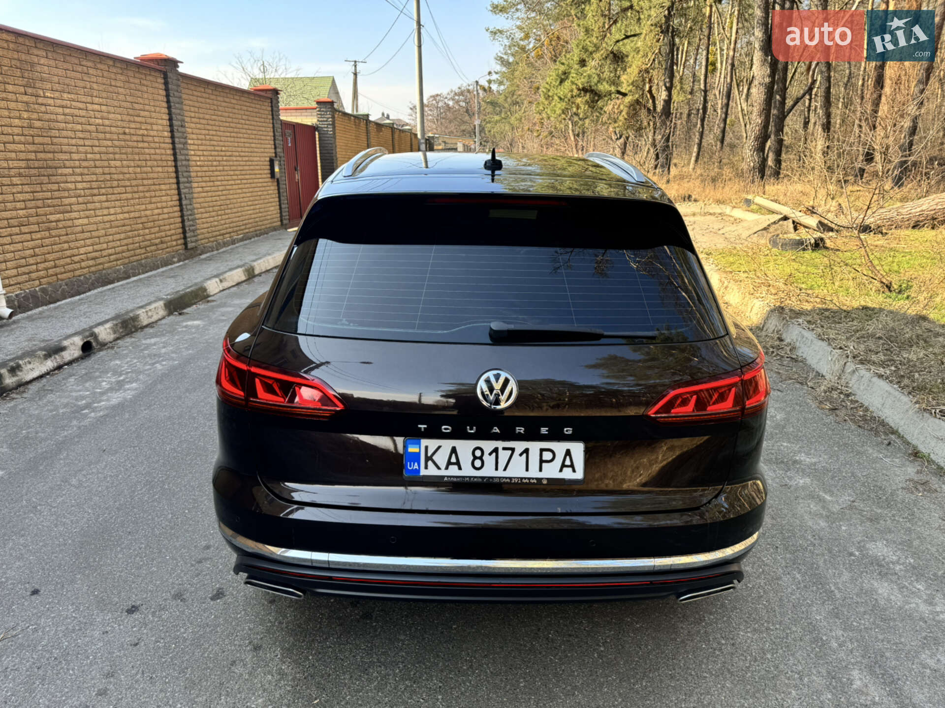 Volkswagen Touareg 2018 VIN WVGZZZCRZJD002084 фото оголошення 14 з 37