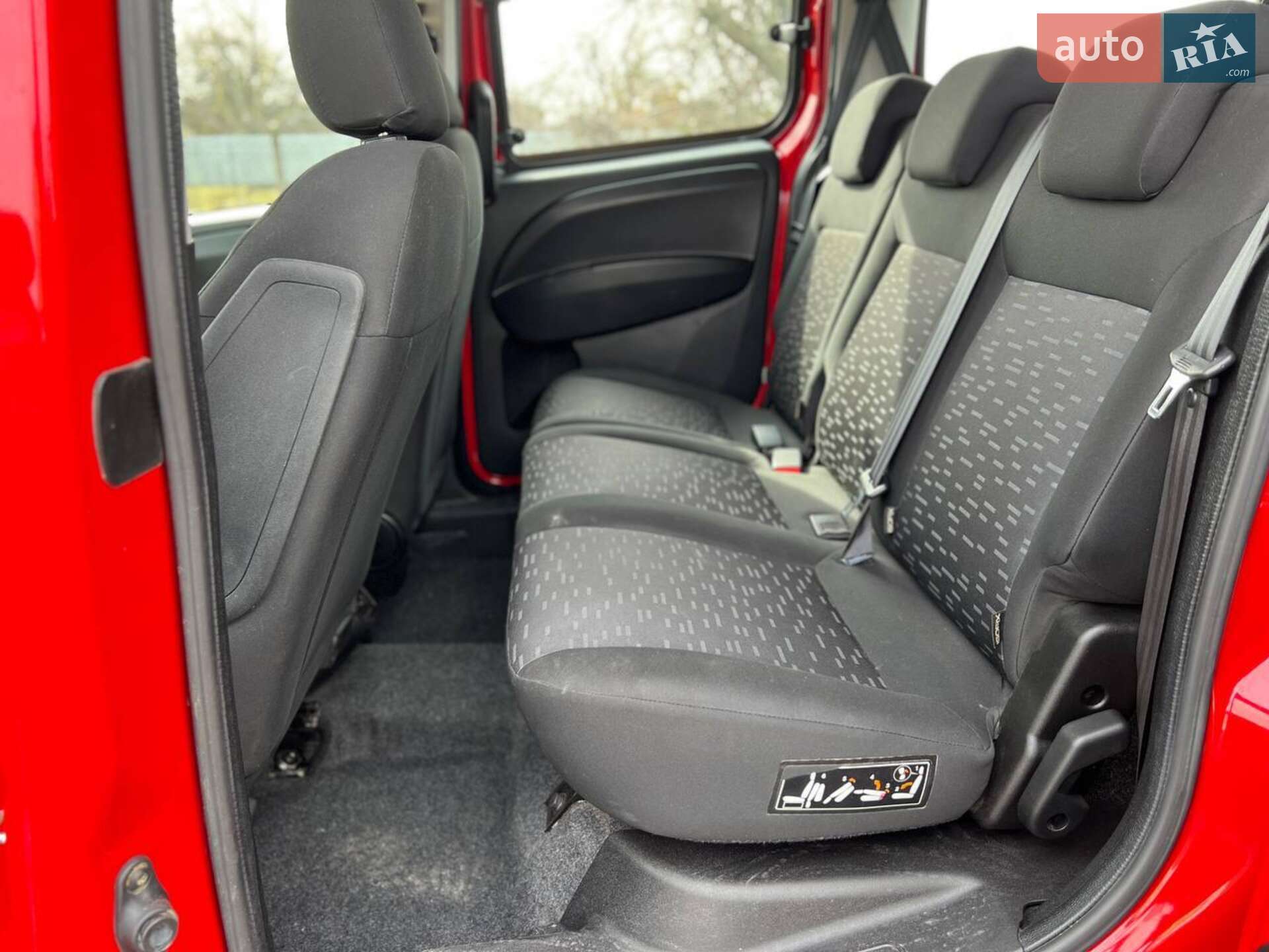Opel Combo 2017 VIN W0L6VZR1BH9617749 фото оголошення 17 з 23