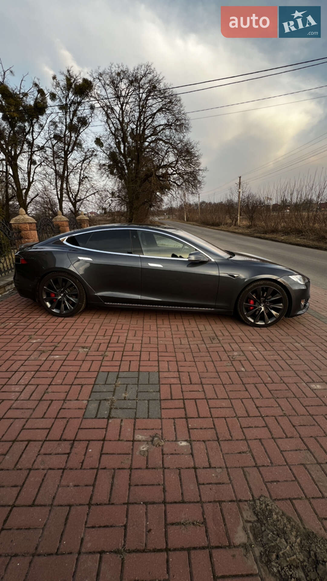 Tesla Model S 2020 VIN 5YJSA1E40LF414845 фото оголошення 2 з 40