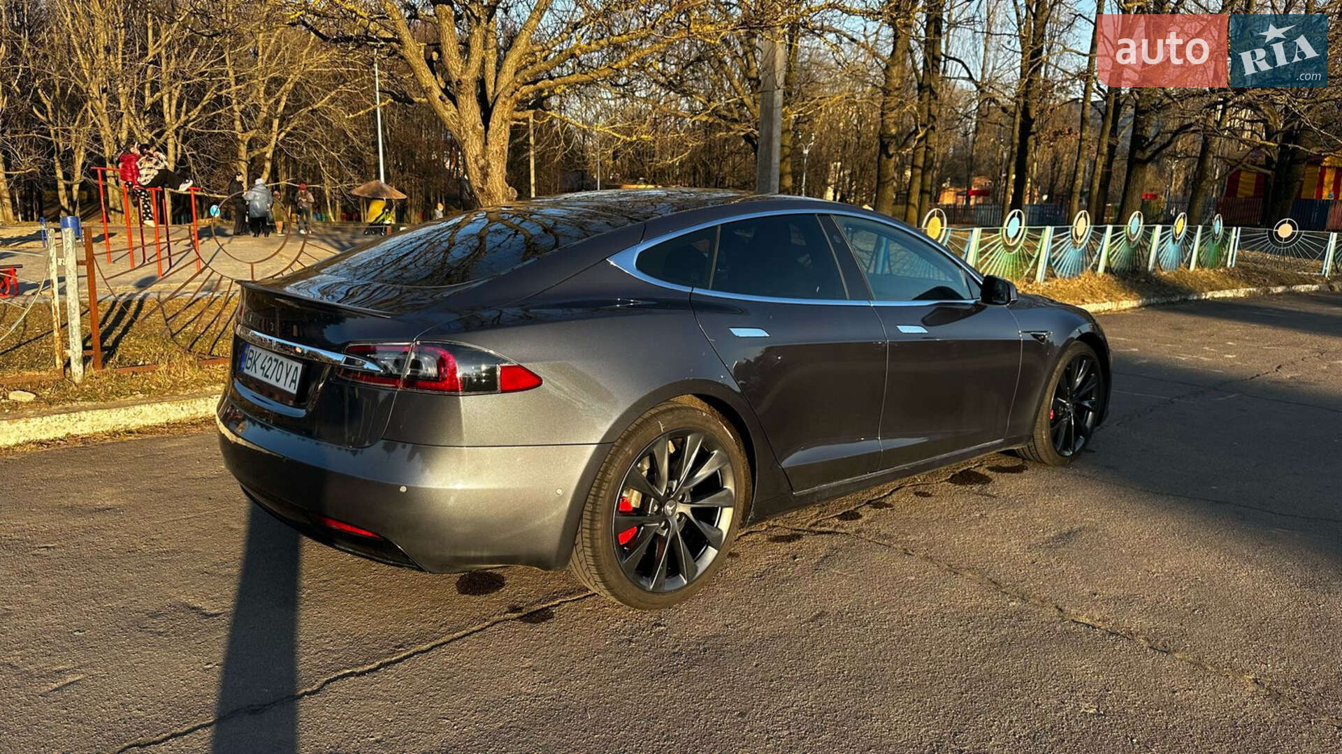 Tesla Model S 2020 VIN 5YJSA1E40LF414845 фото оголошення 24 з 40
