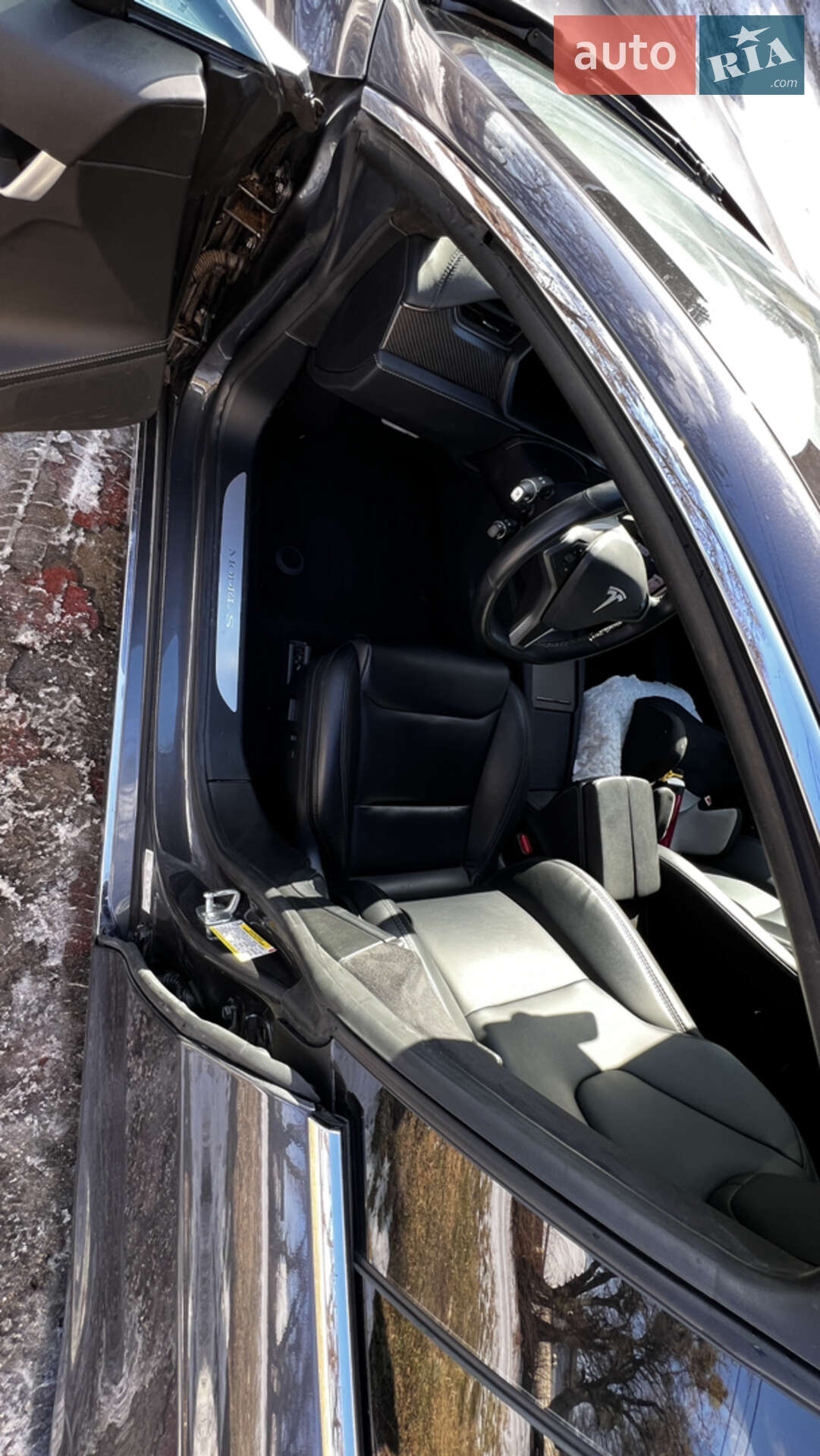 Tesla Model S 2020 VIN 5YJSA1E40LF414845 фото оголошення 25 з 40
