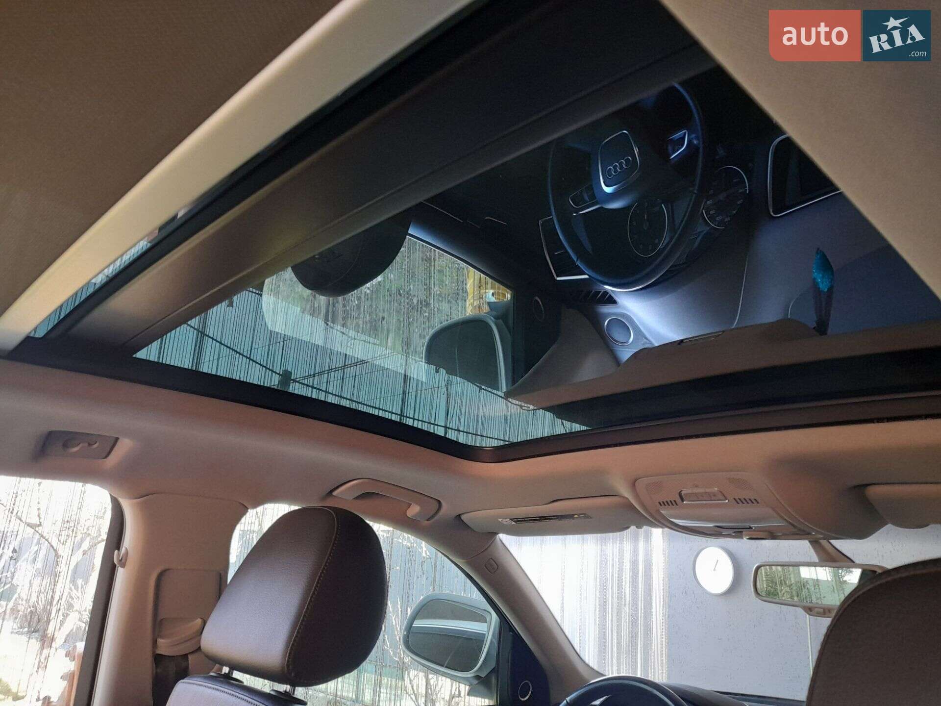 Audi Q5 2012 VIN WA1LFAFP2CA089407 фото оголошення 5 з 11