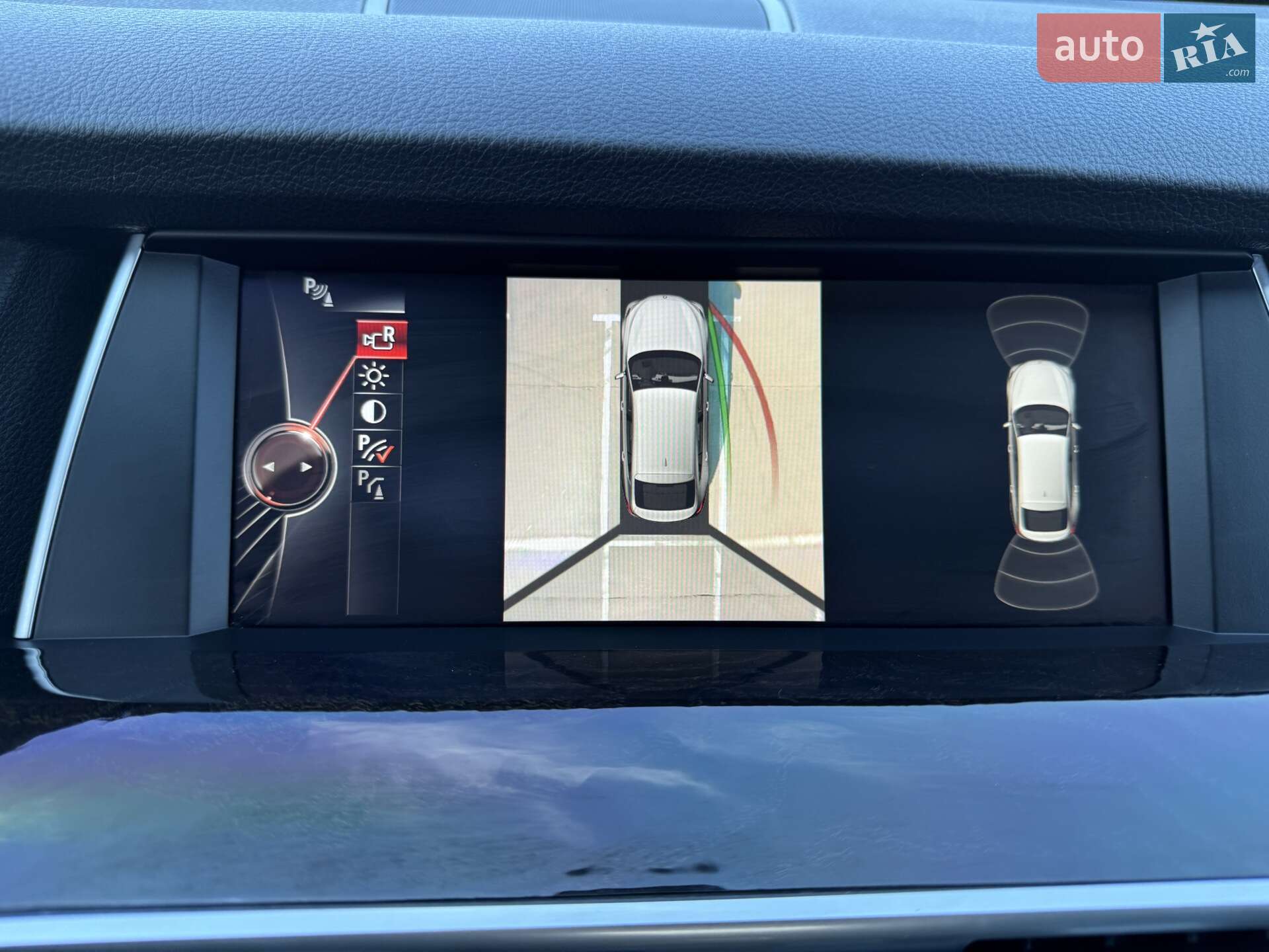 BMW 5 Series GT 2016 VIN WBA5M0C55GD085242 фото оголошення 23 з 45