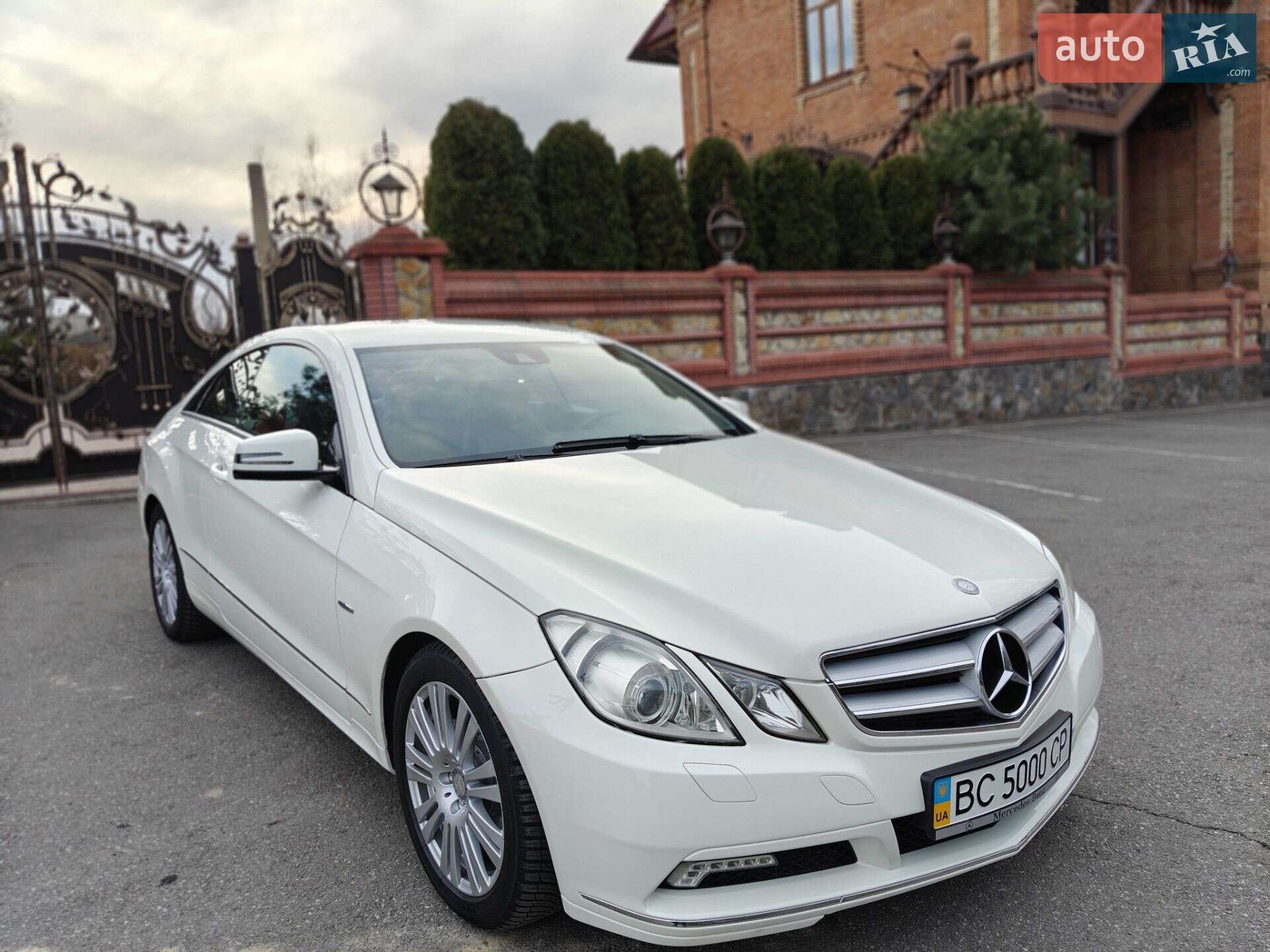 Mercedes-Benz E-Class 2010 VIN WDD2073471F074187 фото оголошення 24 з 78