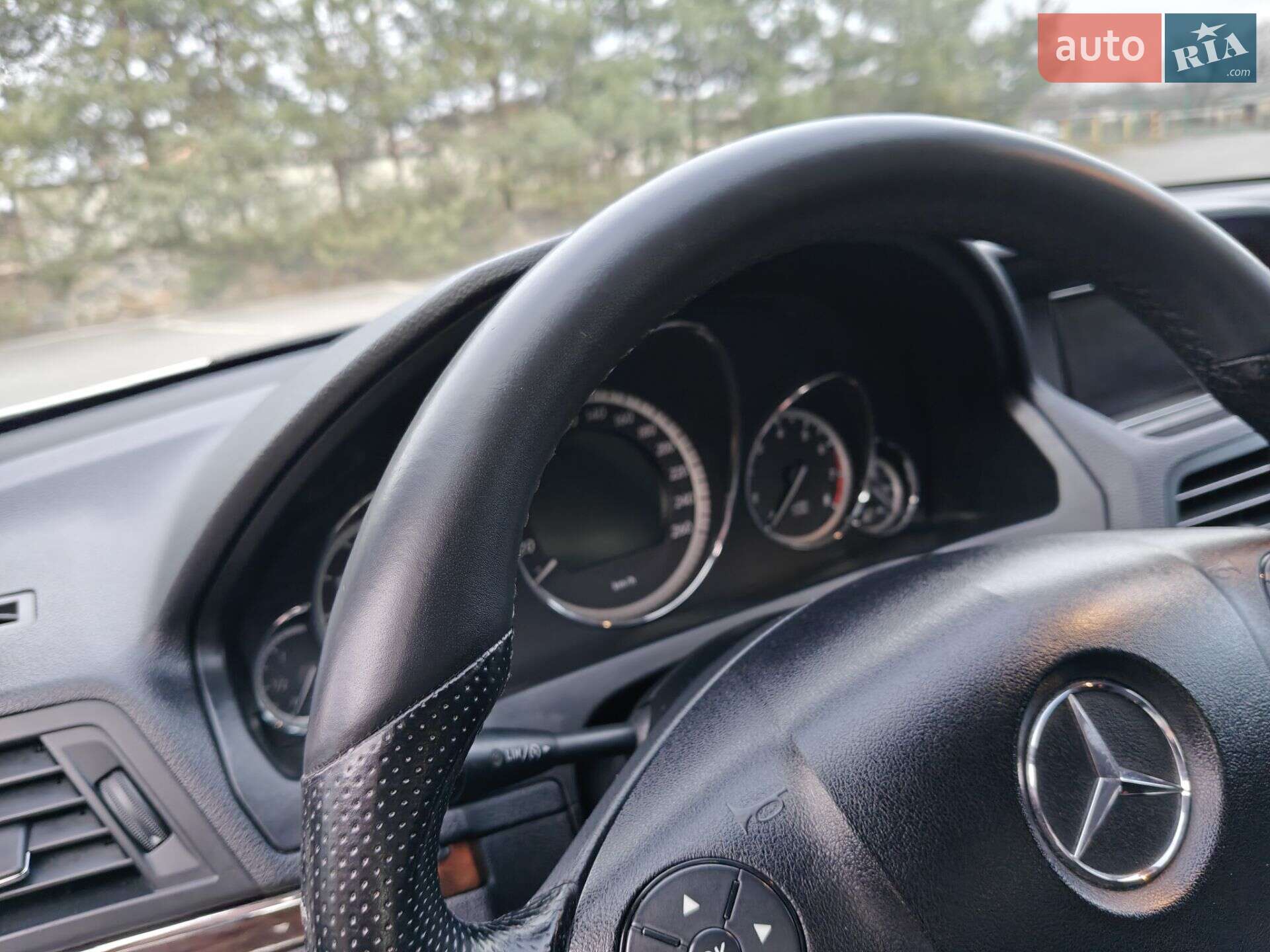 Mercedes-Benz E-Class 2010 VIN WDD2073471F074187 фото оголошення 33 з 78