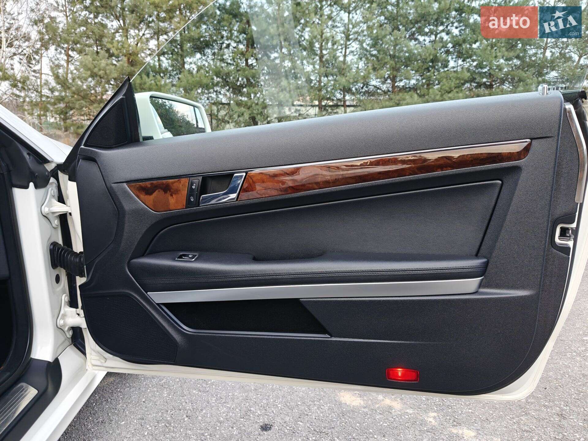 Mercedes-Benz E-Class 2010 VIN WDD2073471F074187 фото оголошення 39 з 78